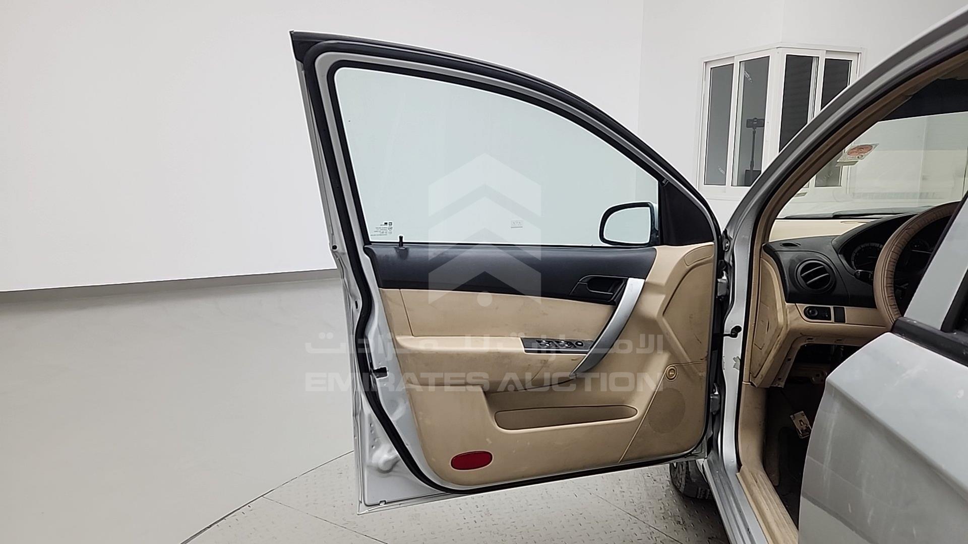 2015 CHEVROLET AVEO VIN: KL1TJ5B77FB041568
