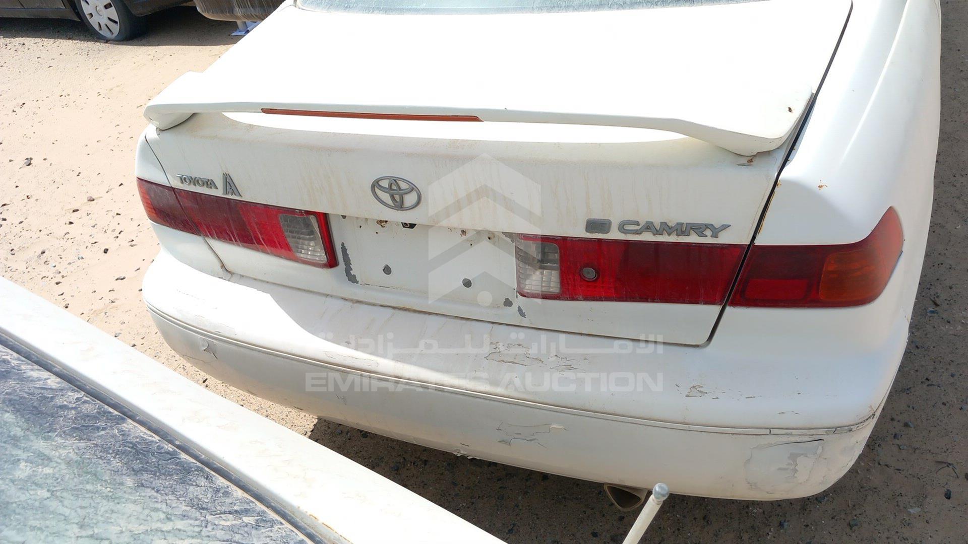 2000 TOYOTA CAMRY VIN: 4T1BG22K0YU993661