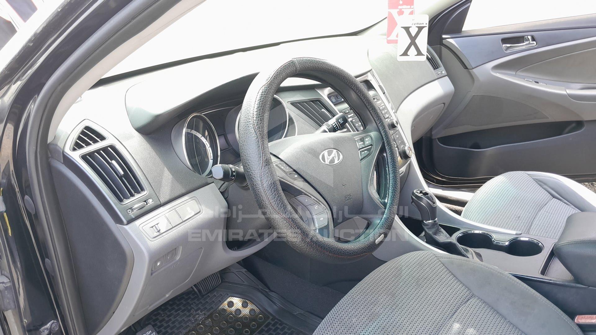 2011 HYUNDAI SONATA VIN: 5NPEB4AC1BH007724