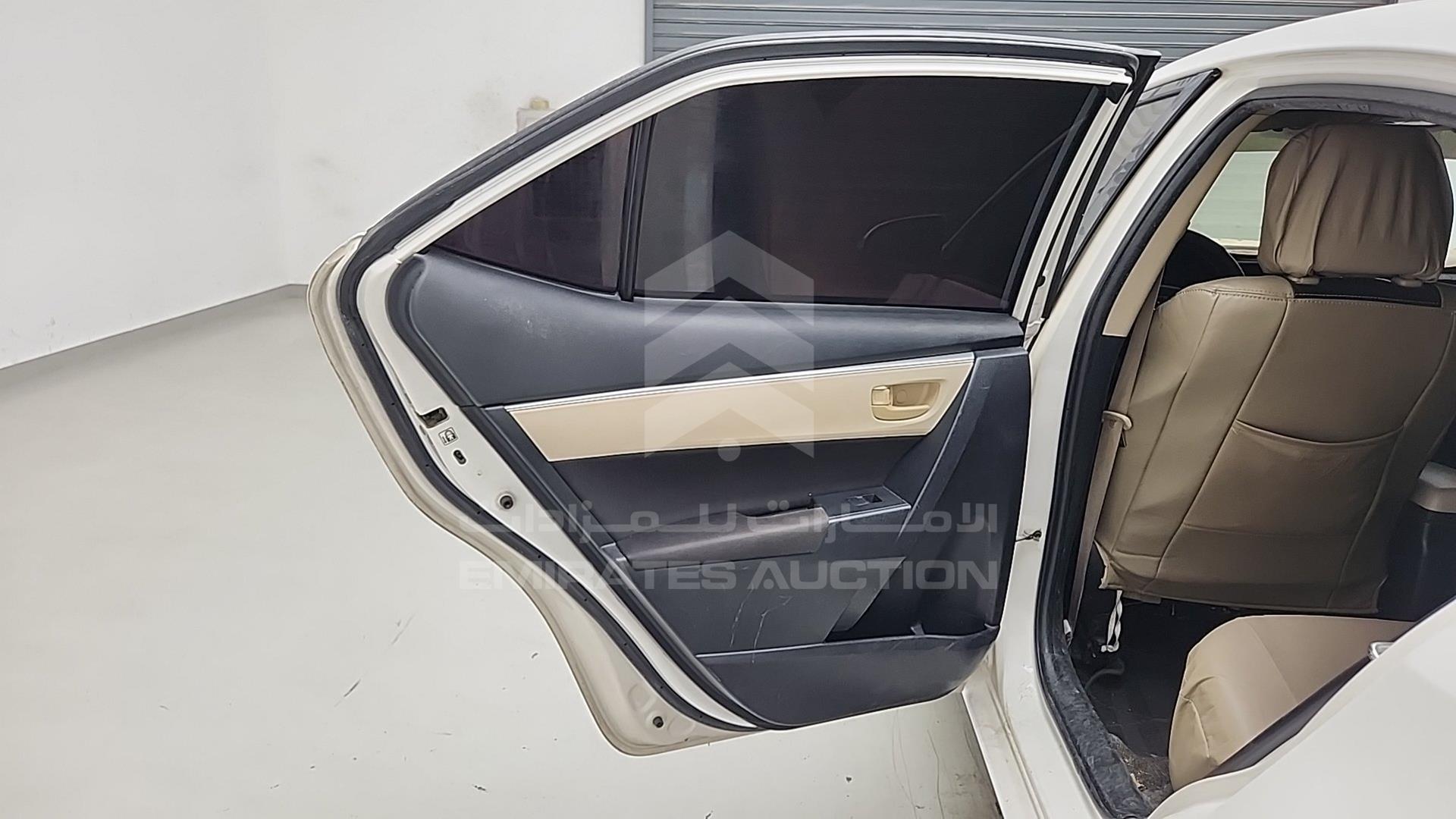 2015 TOYOTA COROLLA VIN: RKLBB9HE7F5043563