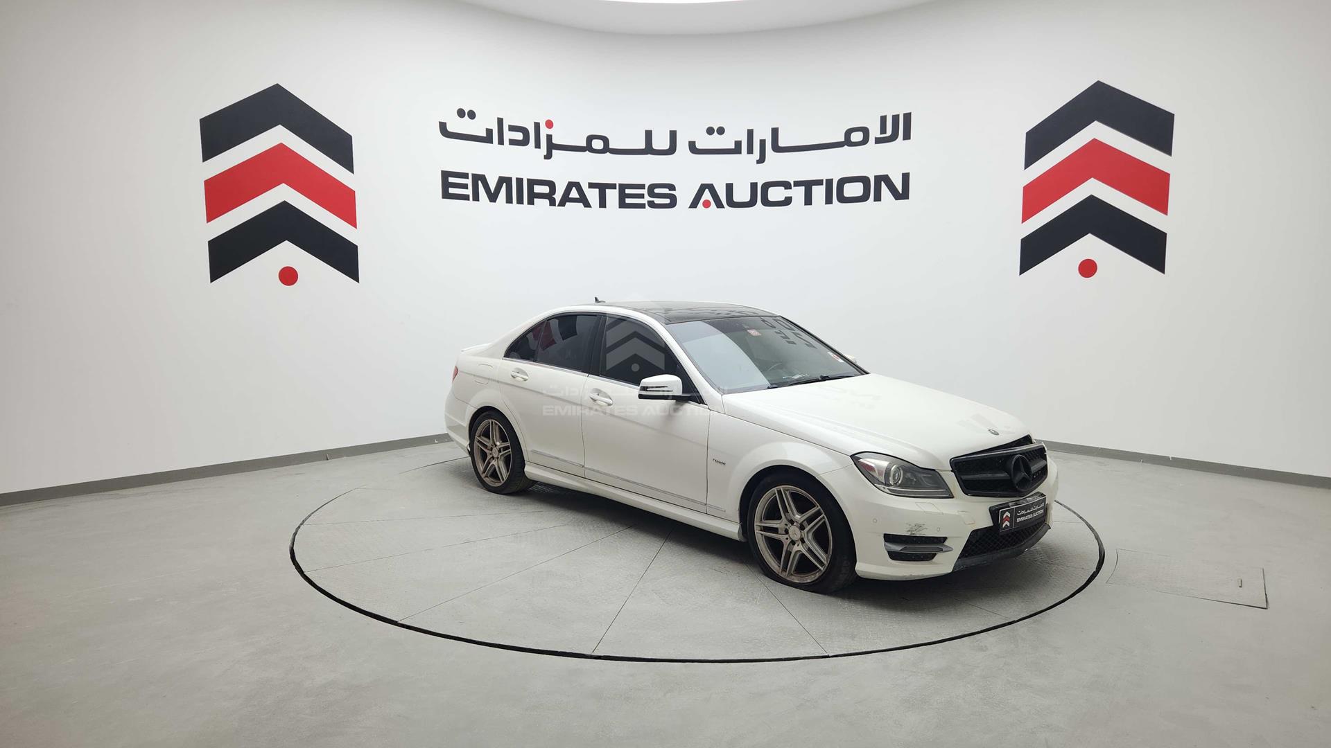 2013 MERCEDES C 200 VIN: WDDGF4JB8DA824113