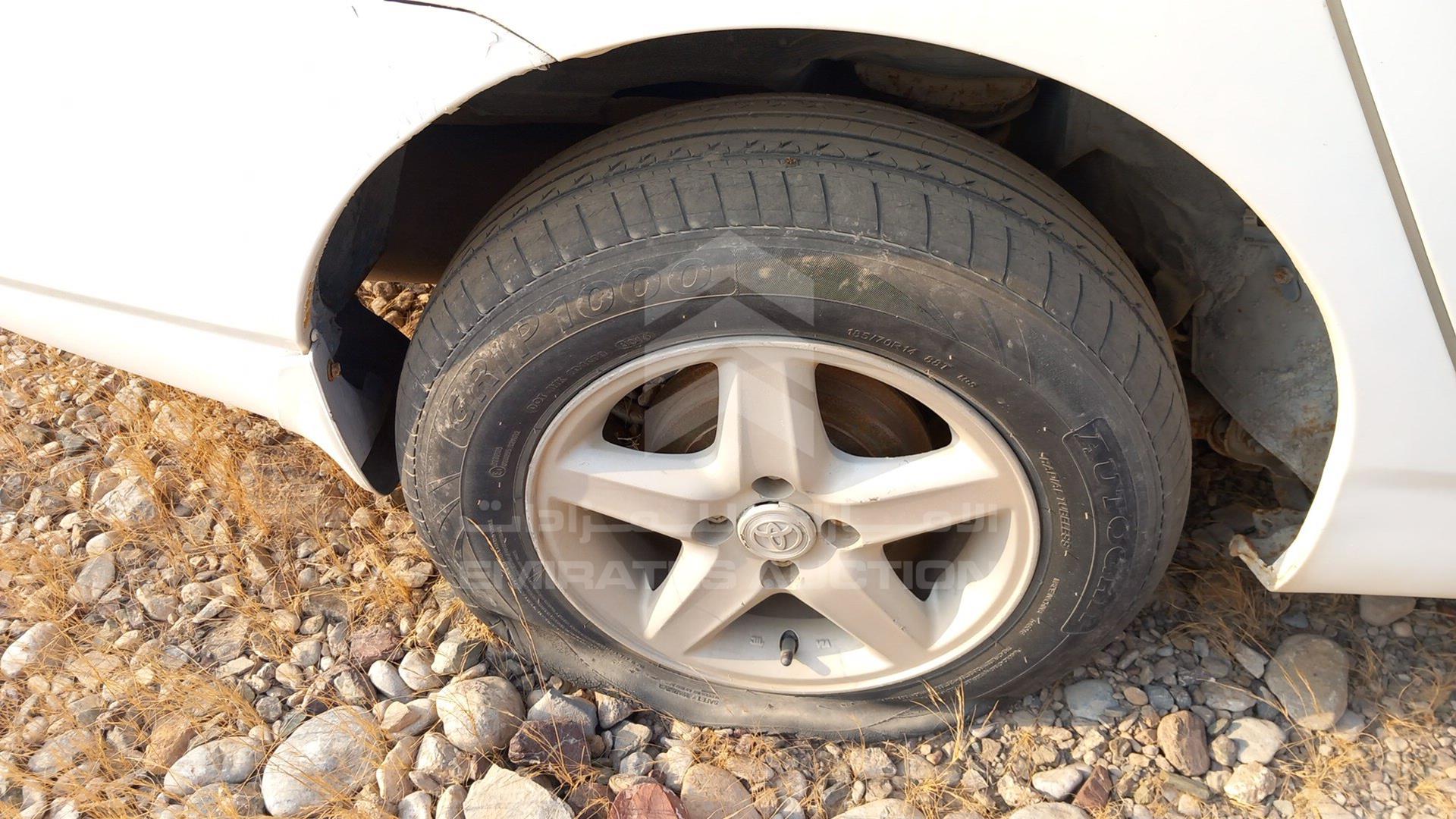 2003 TOYOTA COROLLA VIN: JTDBW23E430053475