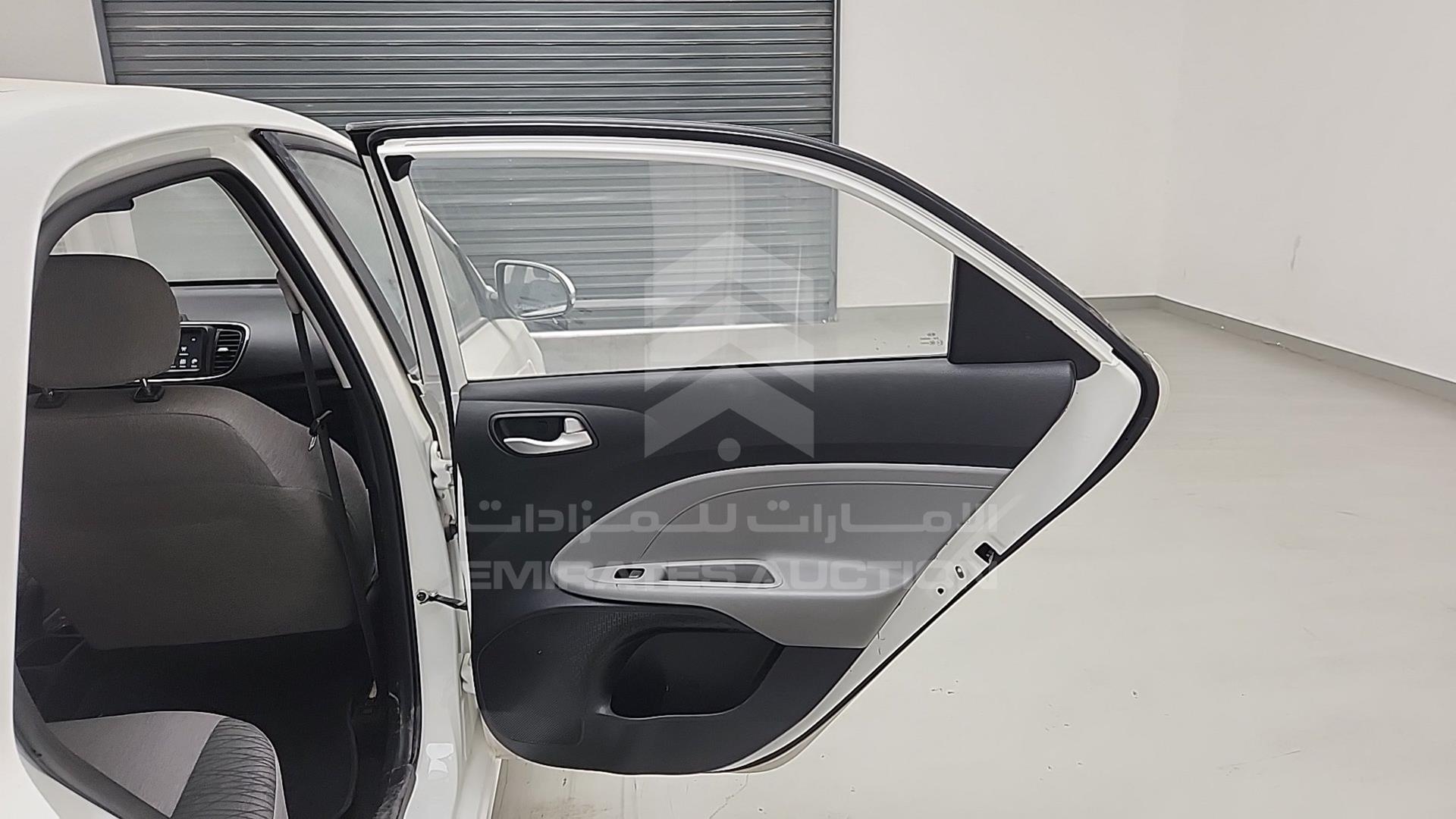 2021 KIA PEGAS VIN: LJD0AA297M0155468