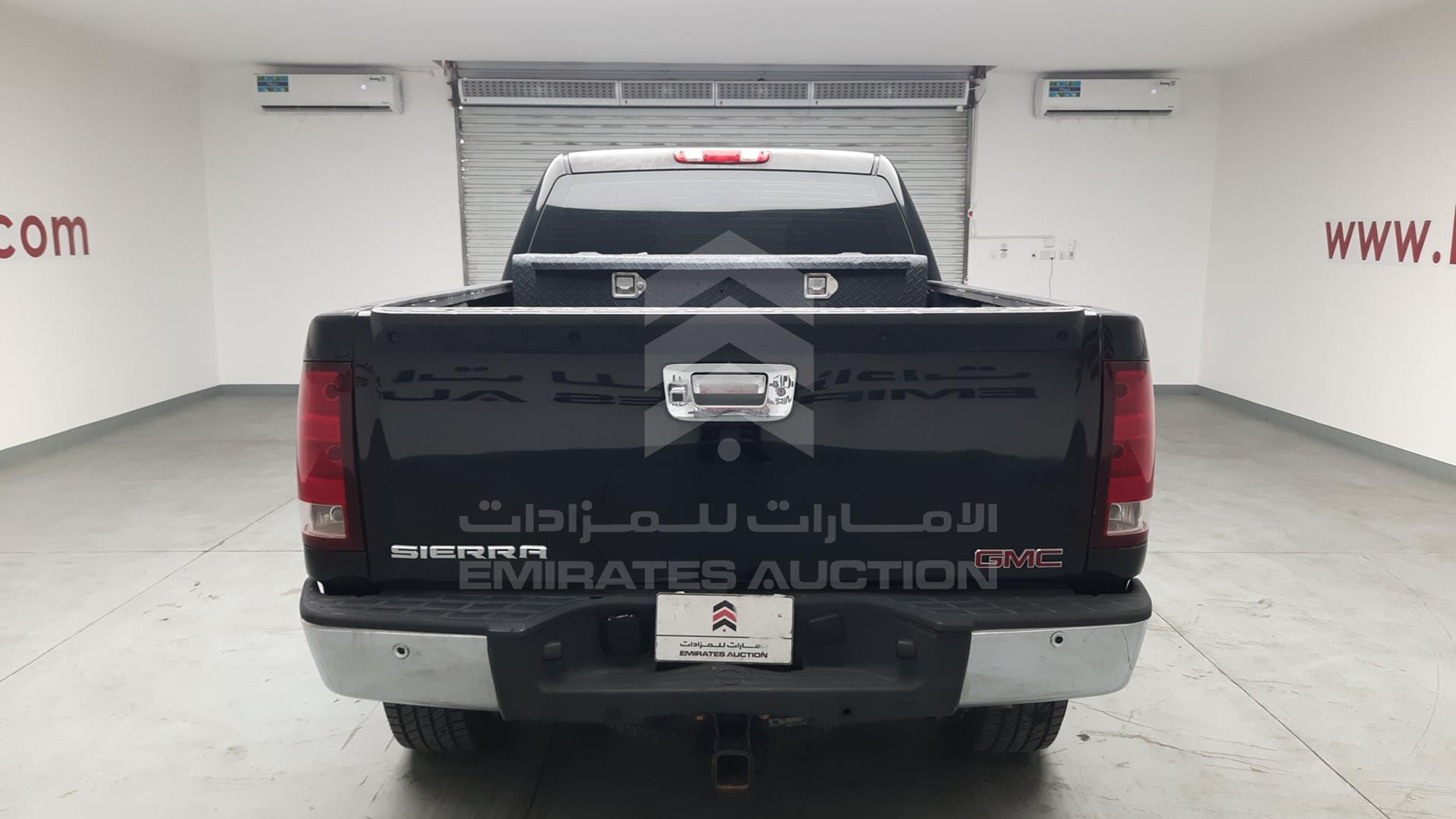 2008 GMC SIERRA VIN: 1GTHK23K28F149573