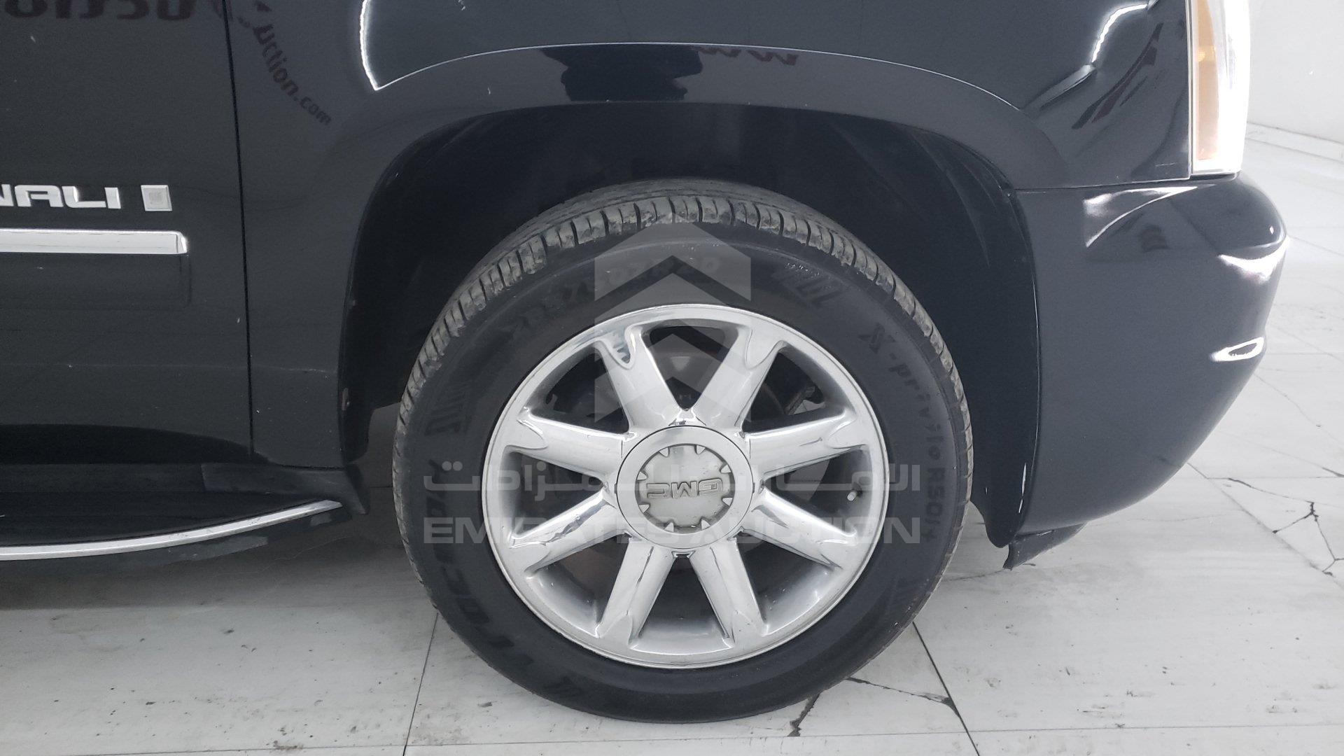 1GKFK03279R152274 - 2009 GMC Yukon Denali - #425525