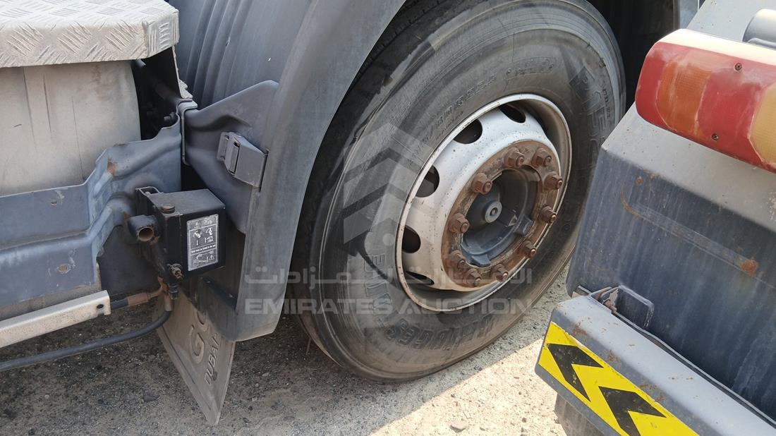 2009 Scania P 340 — Front Right Tyre — Photo 26