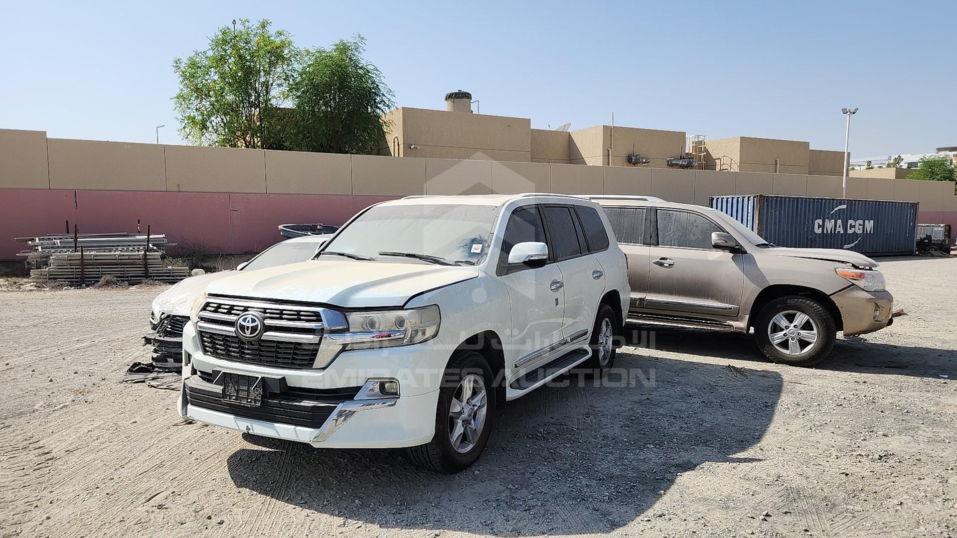 2014 TOYOTA LAND CRUISER VIN: JTMHU09J7E5081933