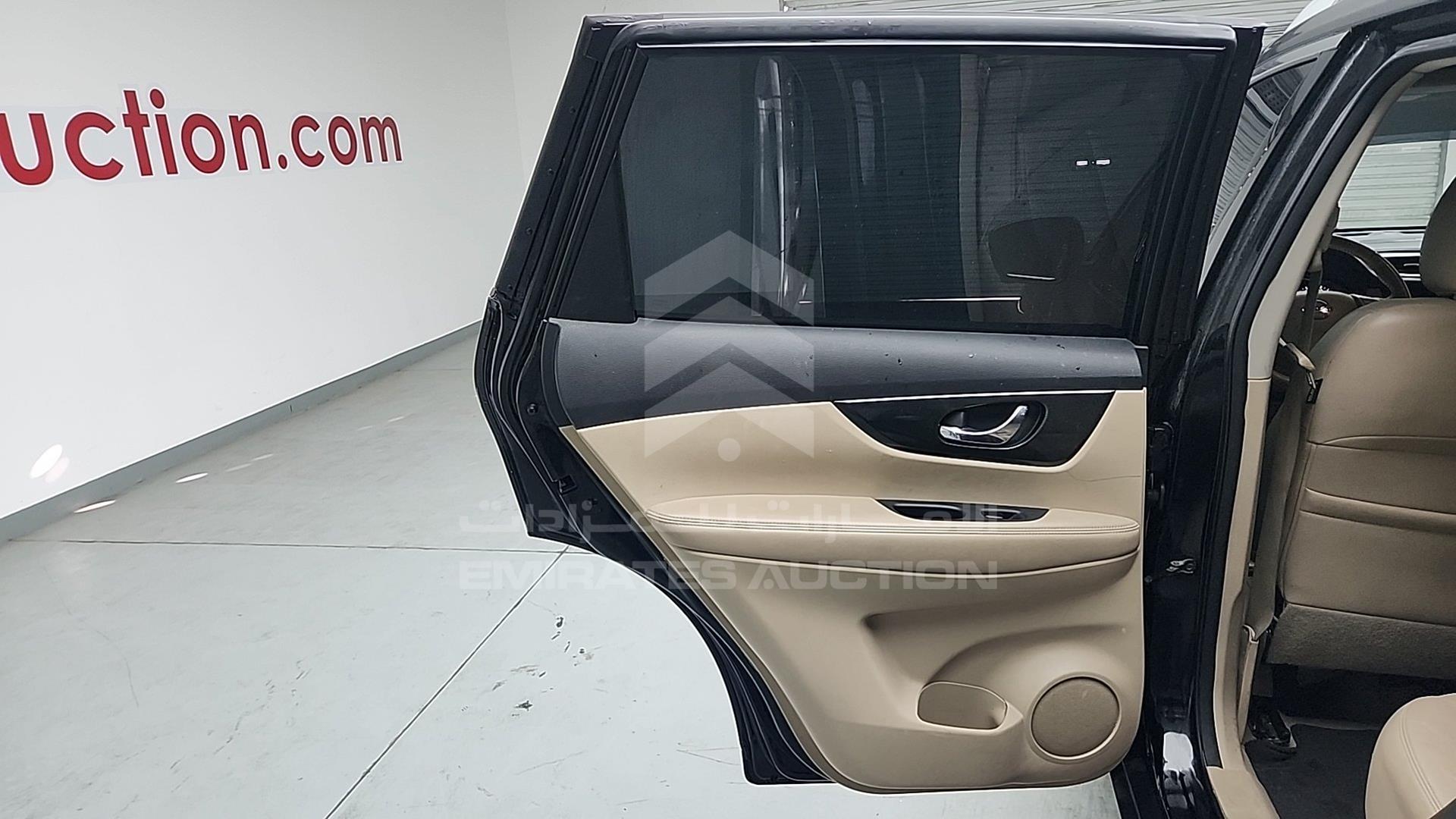 2015 NISSAN ROUGE VIN: 5N1AT2MT5FC845957