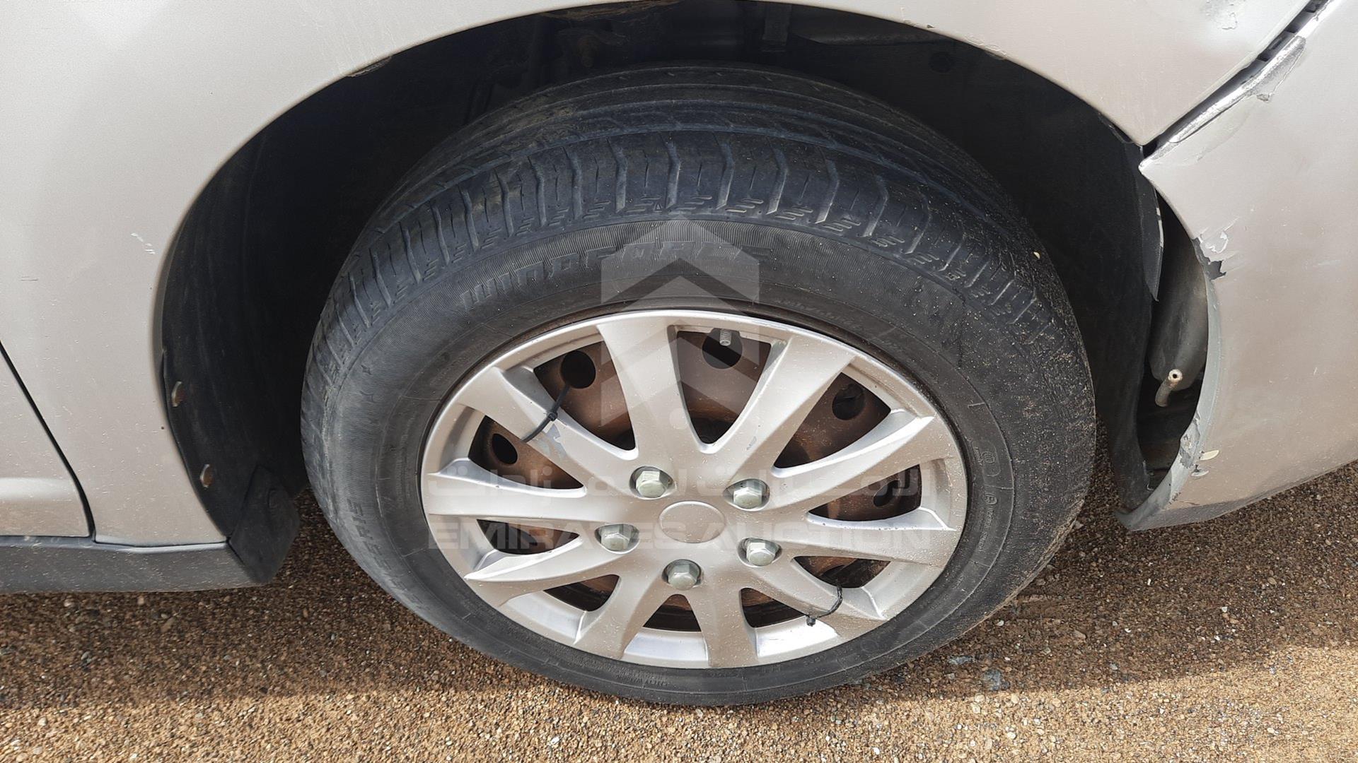 2008 NISSAN VERSA VIN: 3N1BC11E88L451310