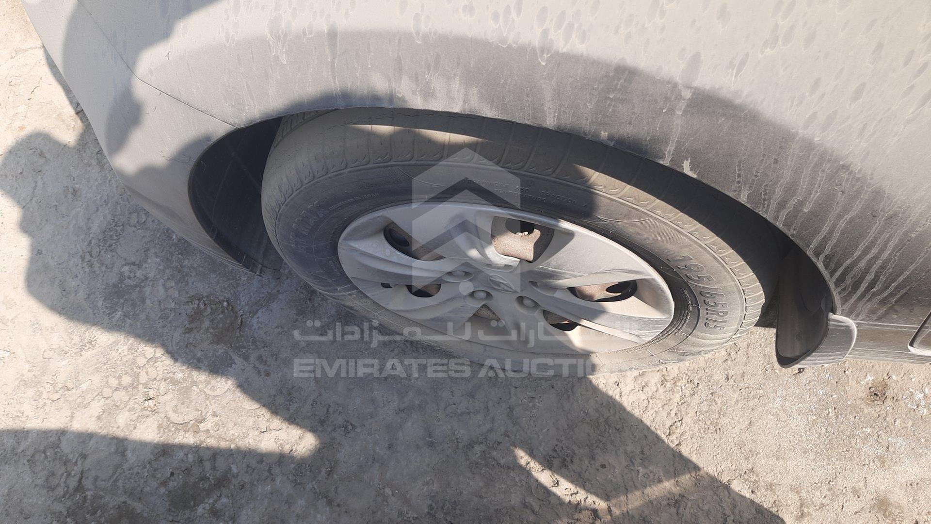 2013 HYUNDAI ELANTRA VIN: KMHDG41E9DU717098