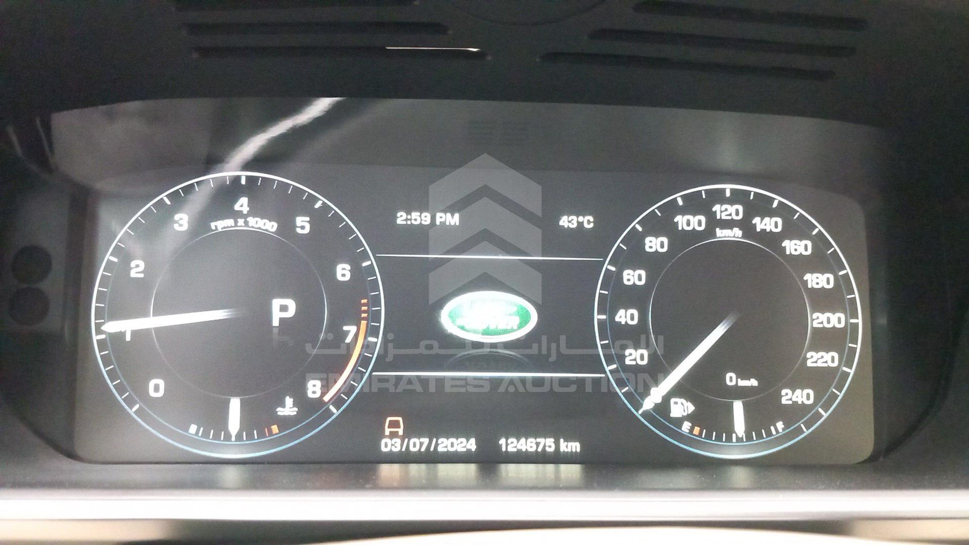 2016 RANGE ROVER HSE VIN: SALGA2DF2GA309276