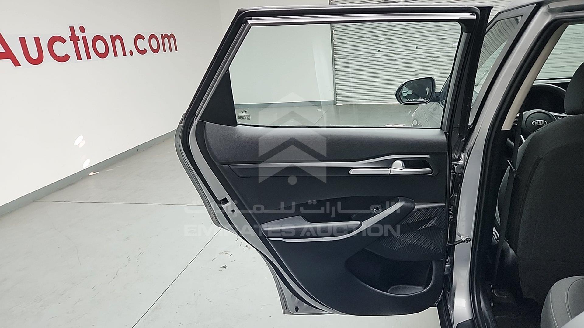 2020 KIA SELTOS VIN: MZBEP814XLN113827