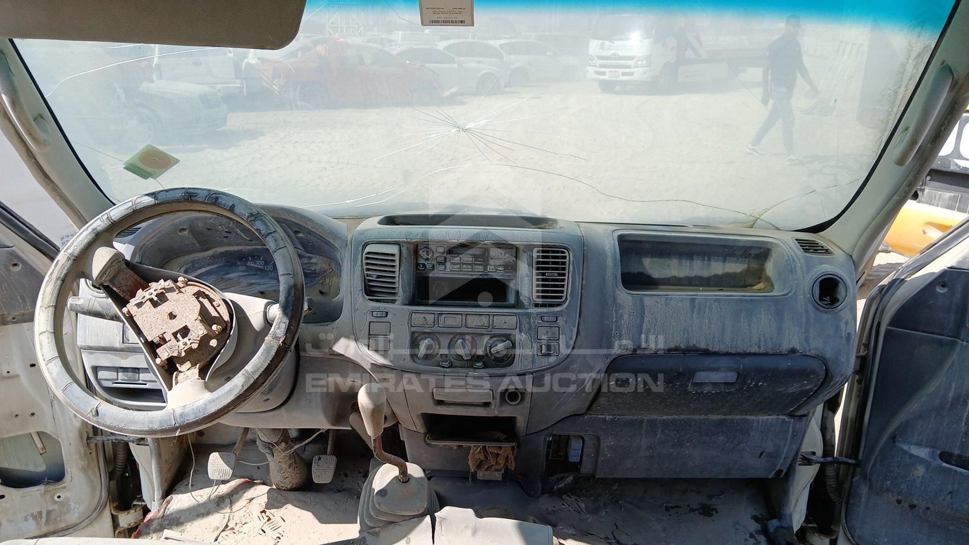 2004 NISSAN URVAN VIN: JN6FE54S74X416531
