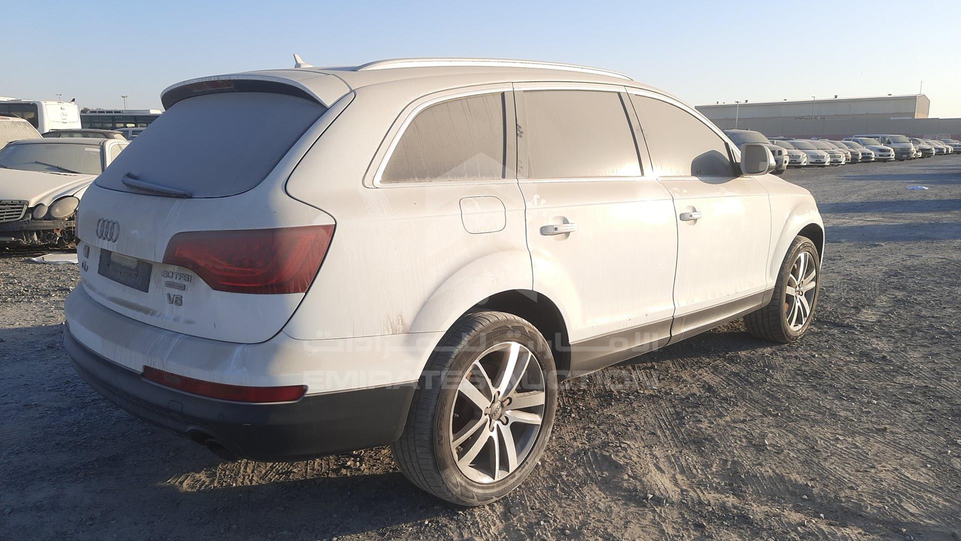 2011 AUDI Q7 VIN: WAUAGD4LXBD002021