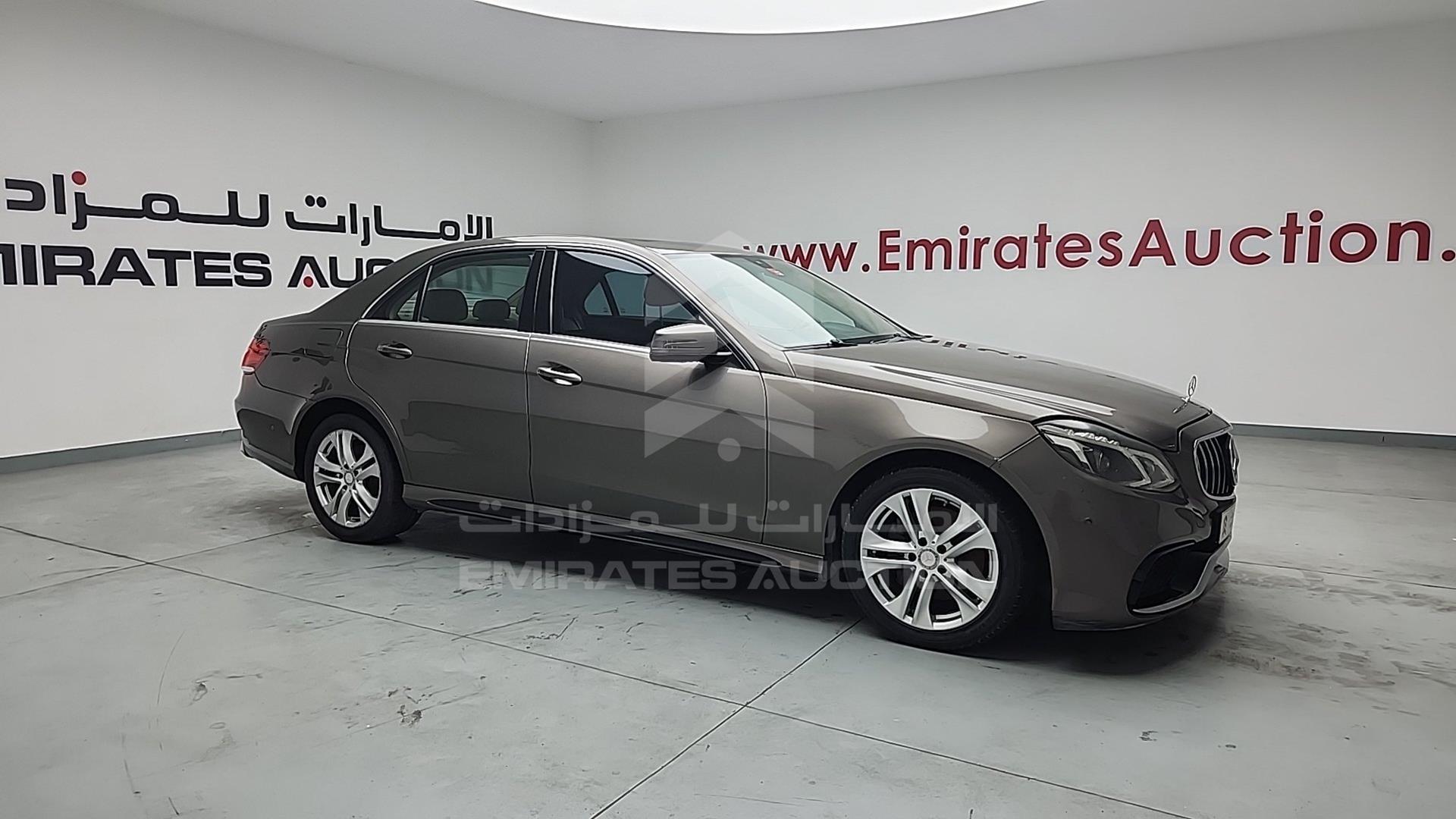 2010 MERCEDES E 350 VIN: WDDHF8HB9AA092331
