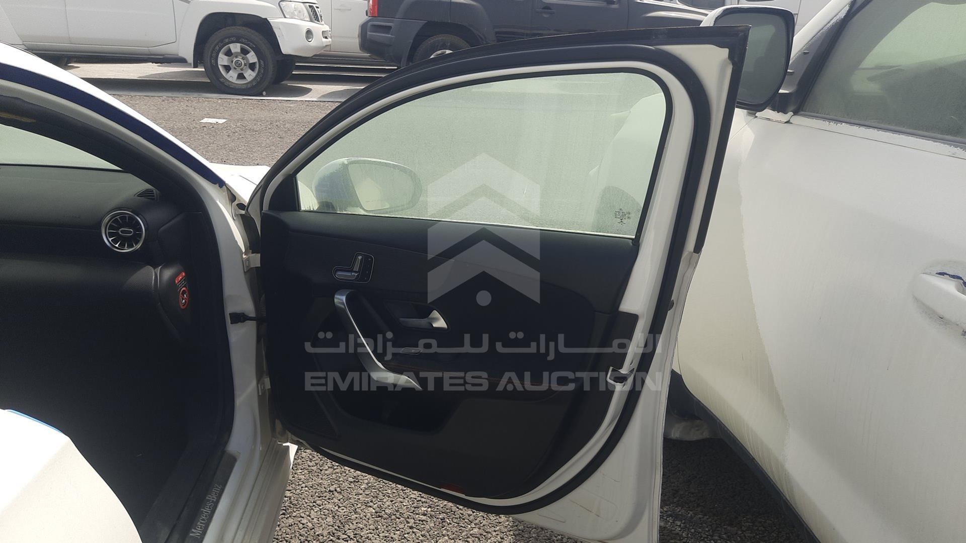 2019 MERCEDES A 250 VIN: WDD3F4GB6KJ023585