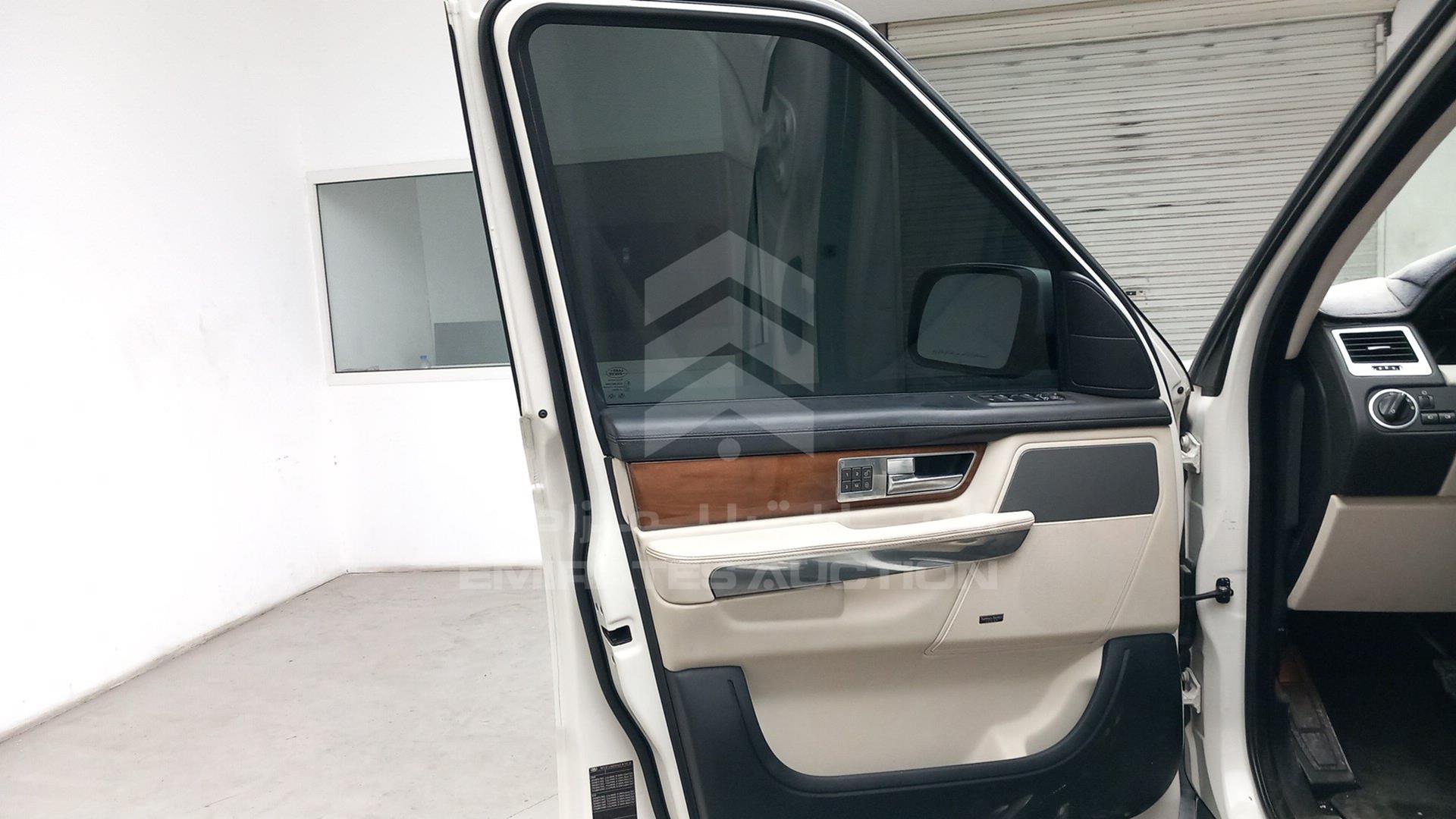 2010 RANGE ROVER SPORT VIN: SALLSAAE4AA227669