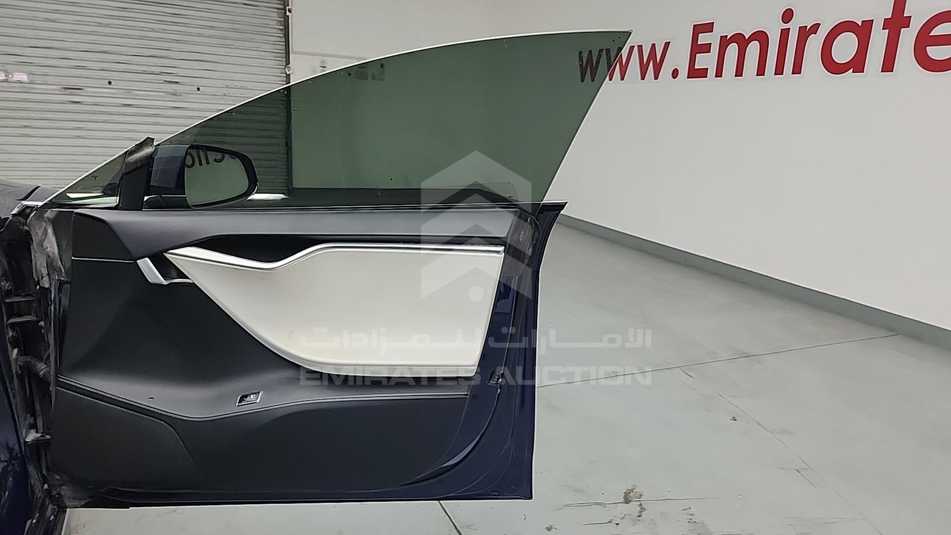 2018 TESLA MODEL S VIN: 5YJSA7E22JF237780