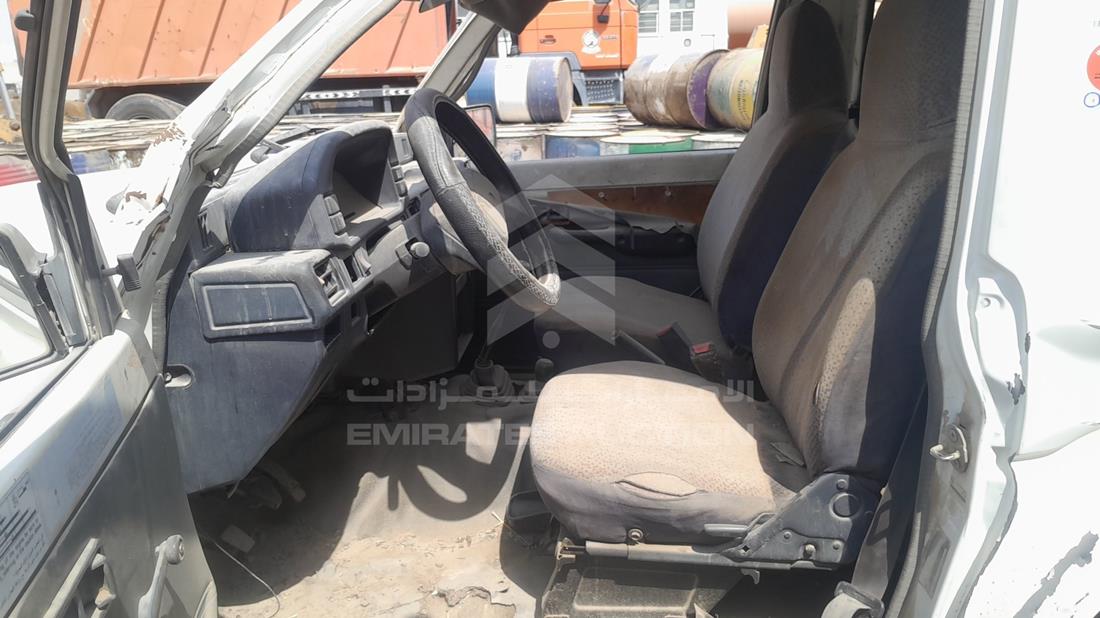 2001 Daihatsu Rocky — Front Left Driver Seat View — Photo 12
