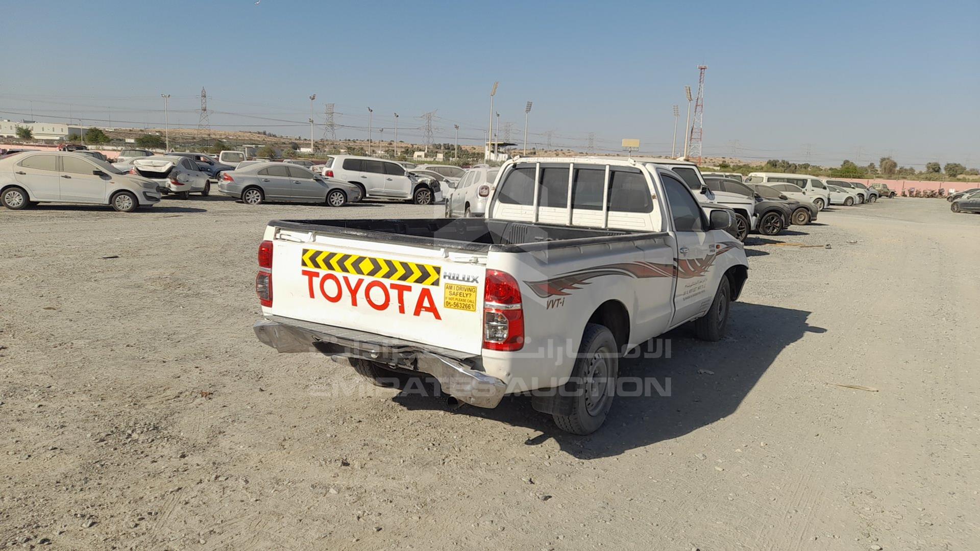2014 TOYOTA HILUX VIN: MR0CX12G2E0121310