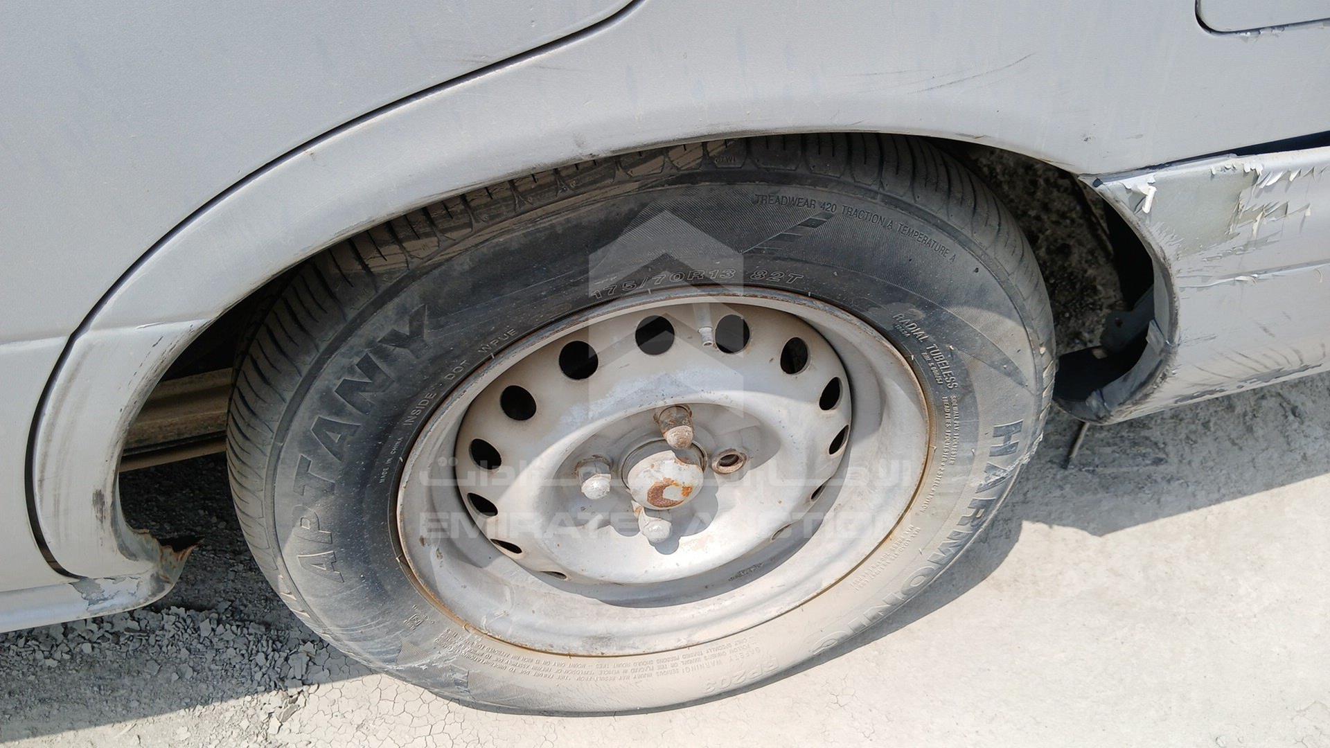 2000 NISSAN SUNNY VIN: JN1BB41S4YW002968