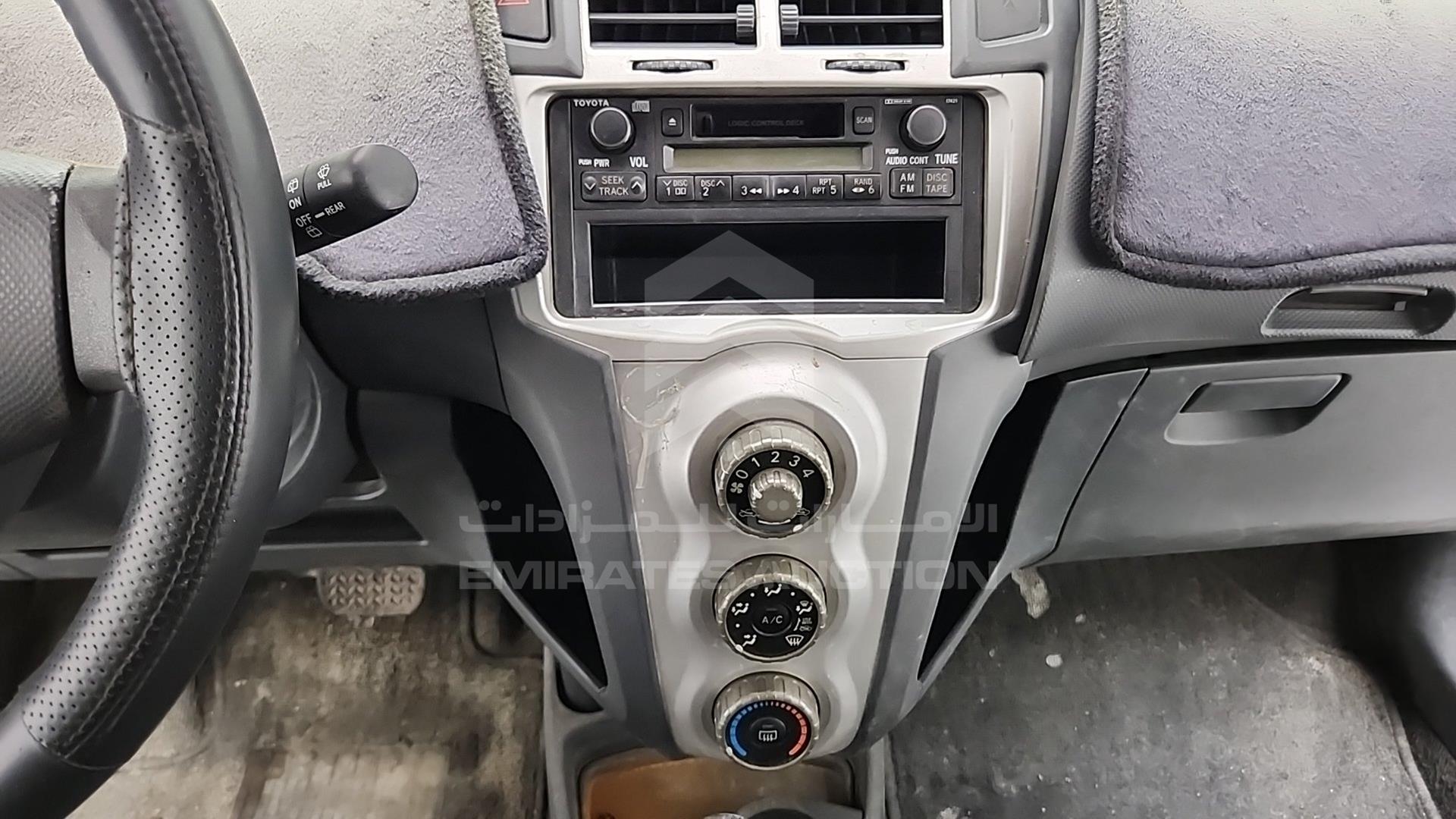 2006 TOYOTA YARIS VIN: JTDKW923565031940
