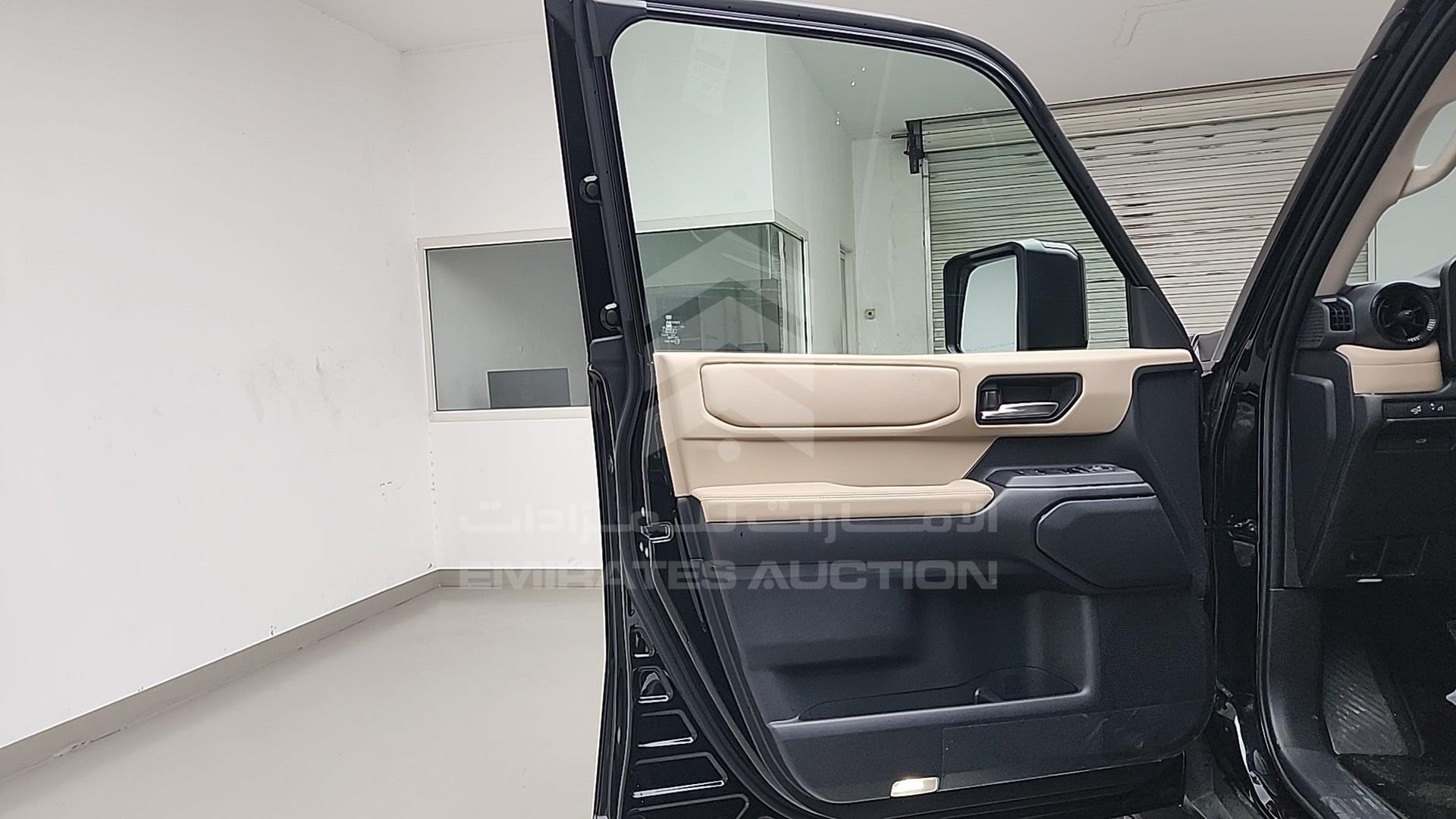 2024 TOYOTA PRADO VIN: JTEAACAJ4RK005516