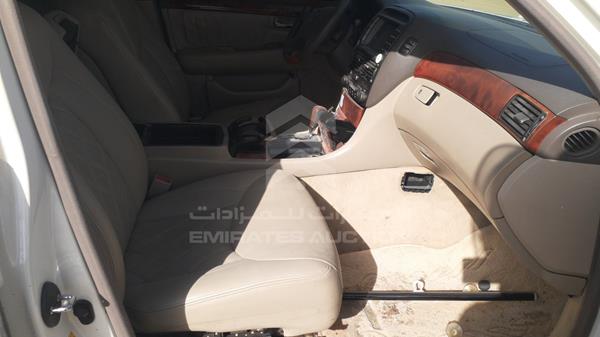 Lexus LS 430 2001 JTHBN30F210025546 Image 19