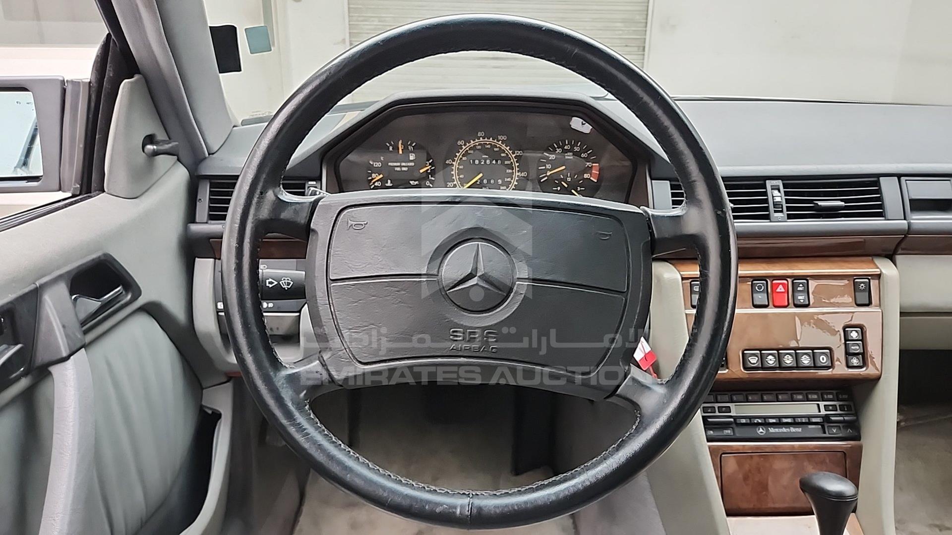 1990 MERCEDES CE 300 VIN: WDBEA51D6LB147139