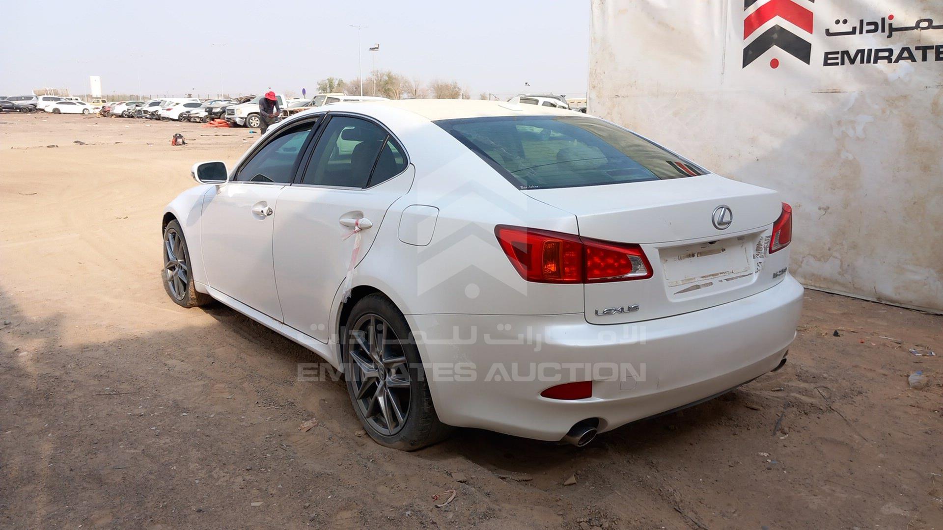 2009 LEXUS IS 250 VIN: JTHBK262492086677