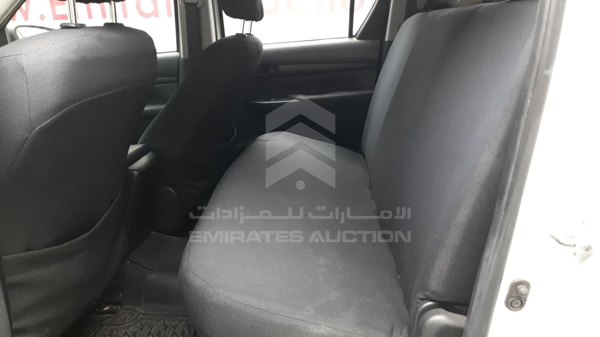 2019 TOYOTA HILUX VIN: MR0JX9CD8K4200480