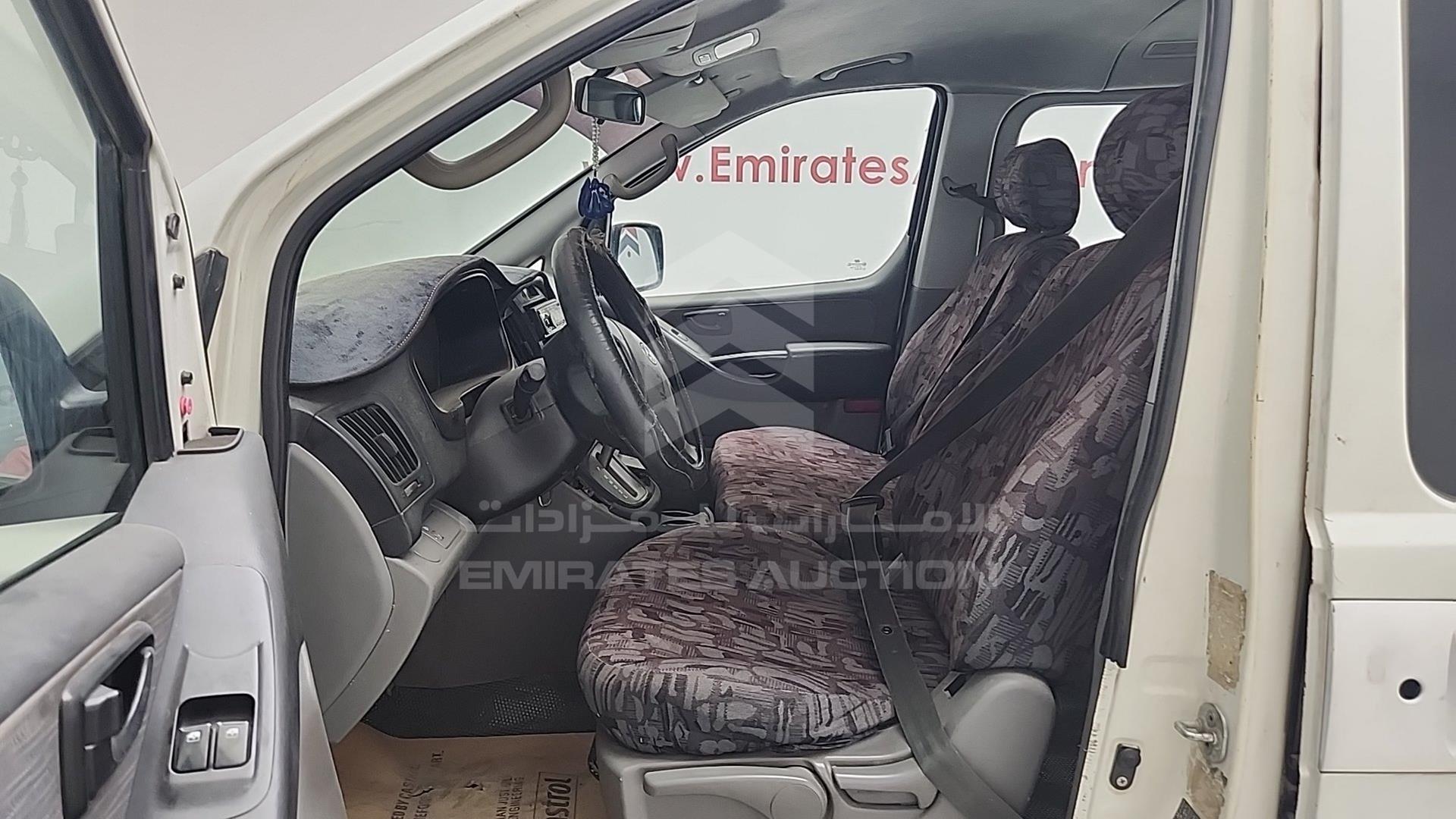 2012 HYUNDAI H1 VIN: KMJWA37R1CU374704