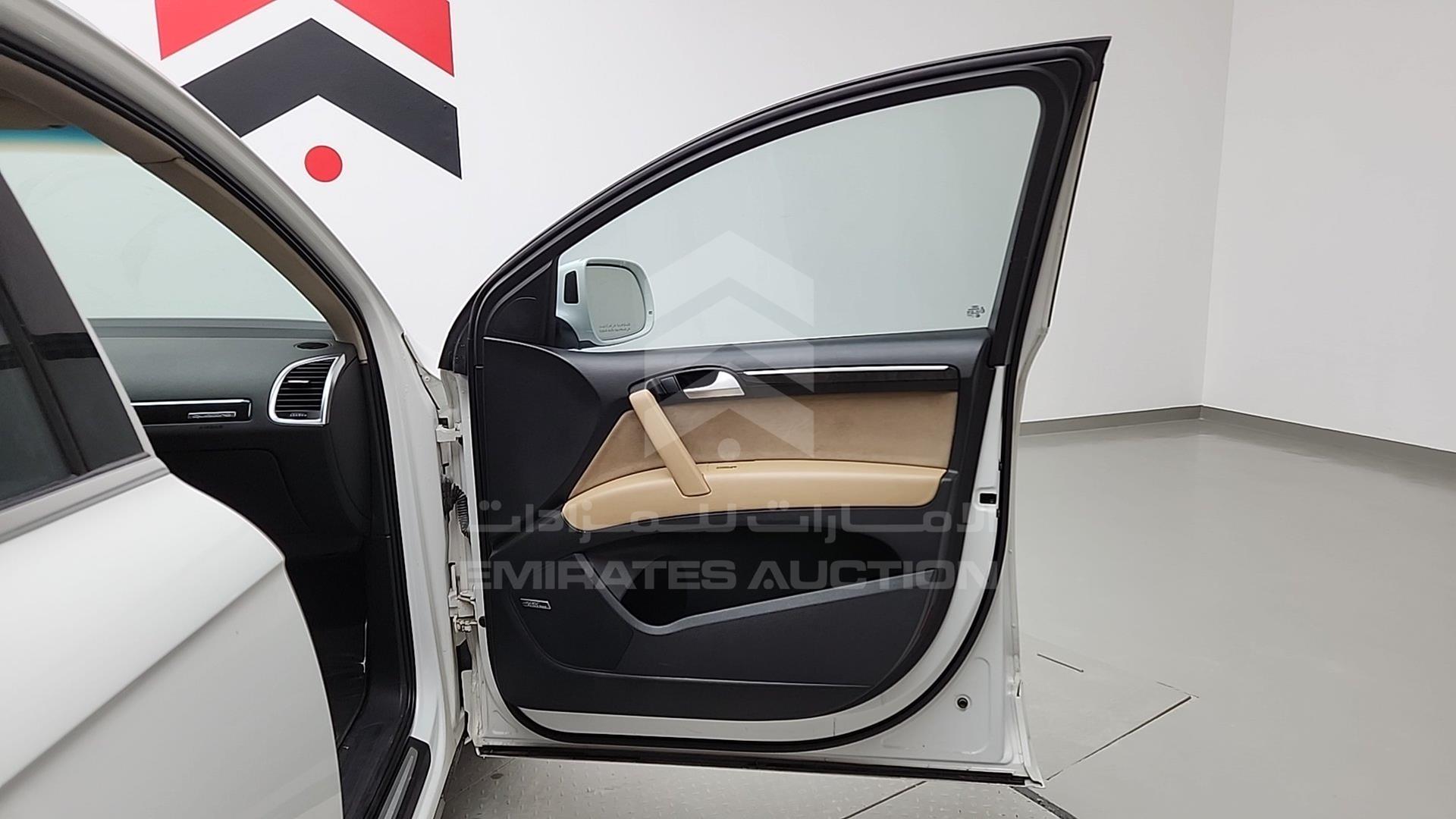 2013 AUDI Q7 VIN: WA1AGDFE6DD004573