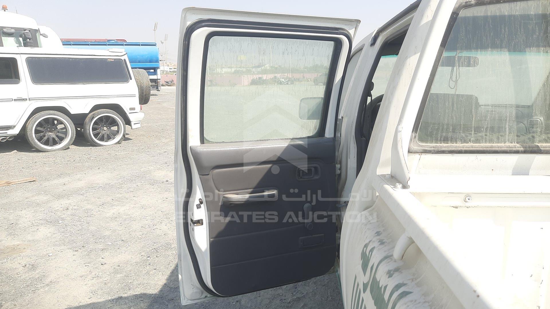 2009 NISSAN PICKUP VIN: JN6DD23S39X249540