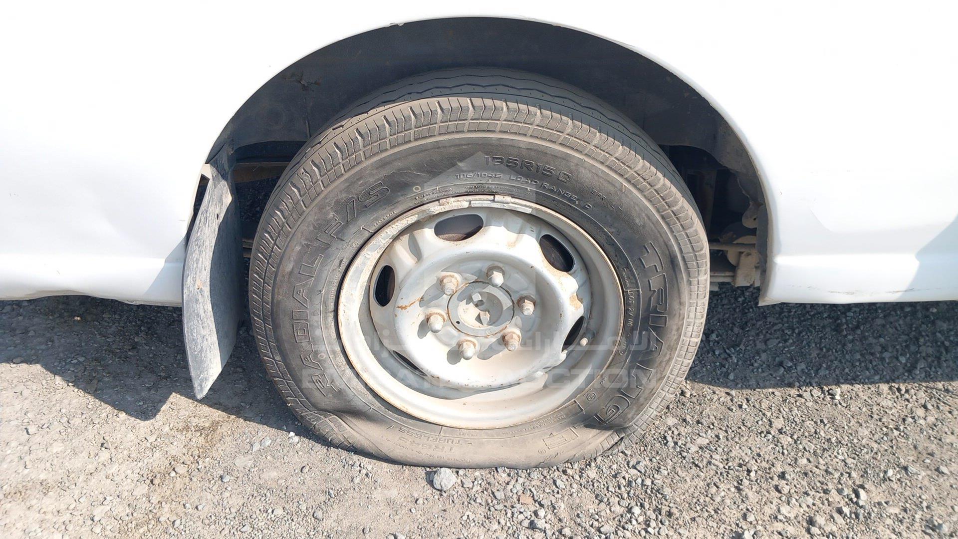 2004 NISSAN URVAN VIN: JN6FE54S04X415947