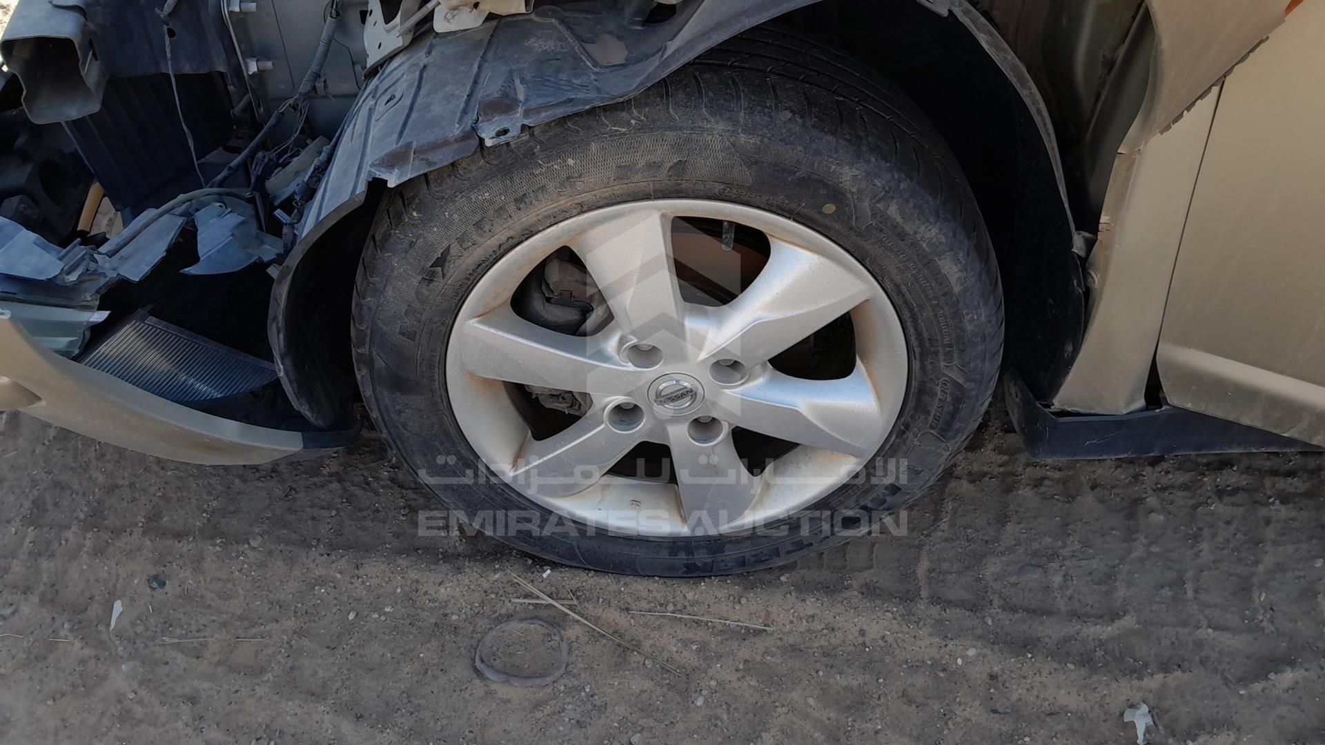 2011 NISSAN TIIDA VIN: 3N1BC1A80BL369878