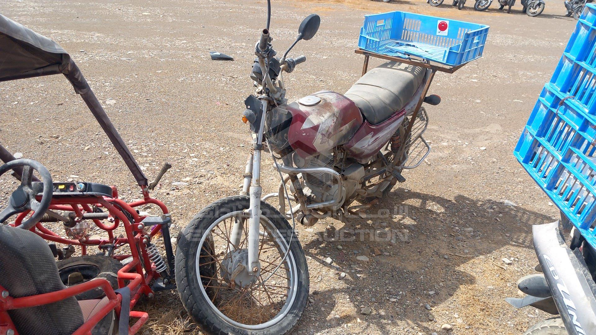 0 BAJAJ 100CT VIN: MD2DDDUZZRWE07236