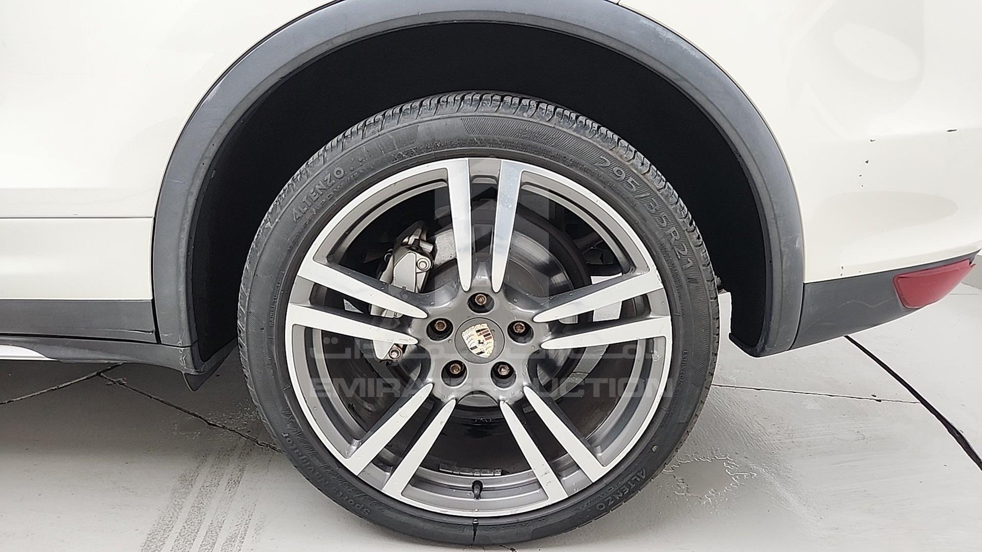 2012 PORSCHE CAYENNE S VIN: WP1ZZZ92ZCLA41900