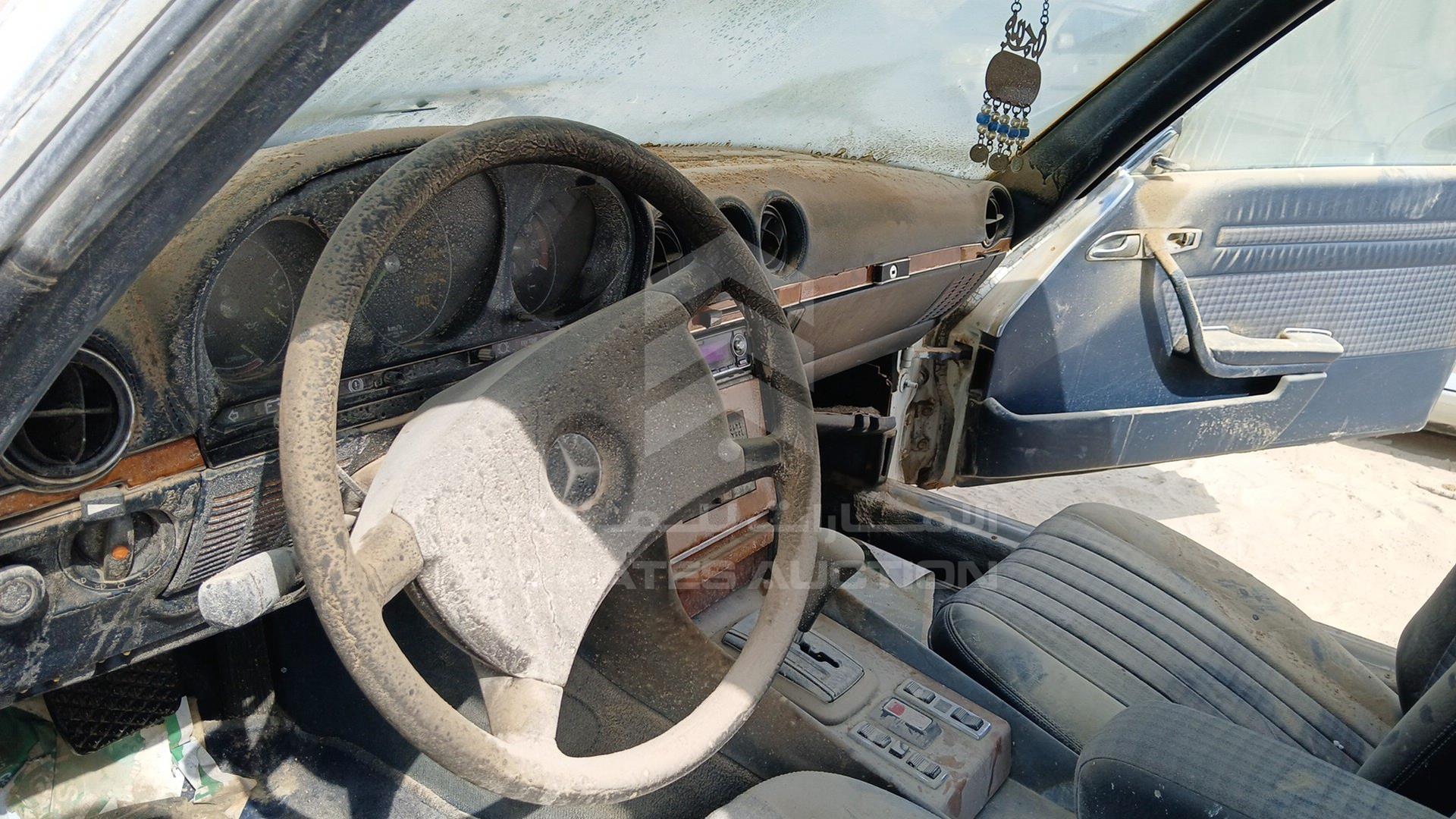 1981 MERCEDES SL 380 VIN: WDB10702512002665