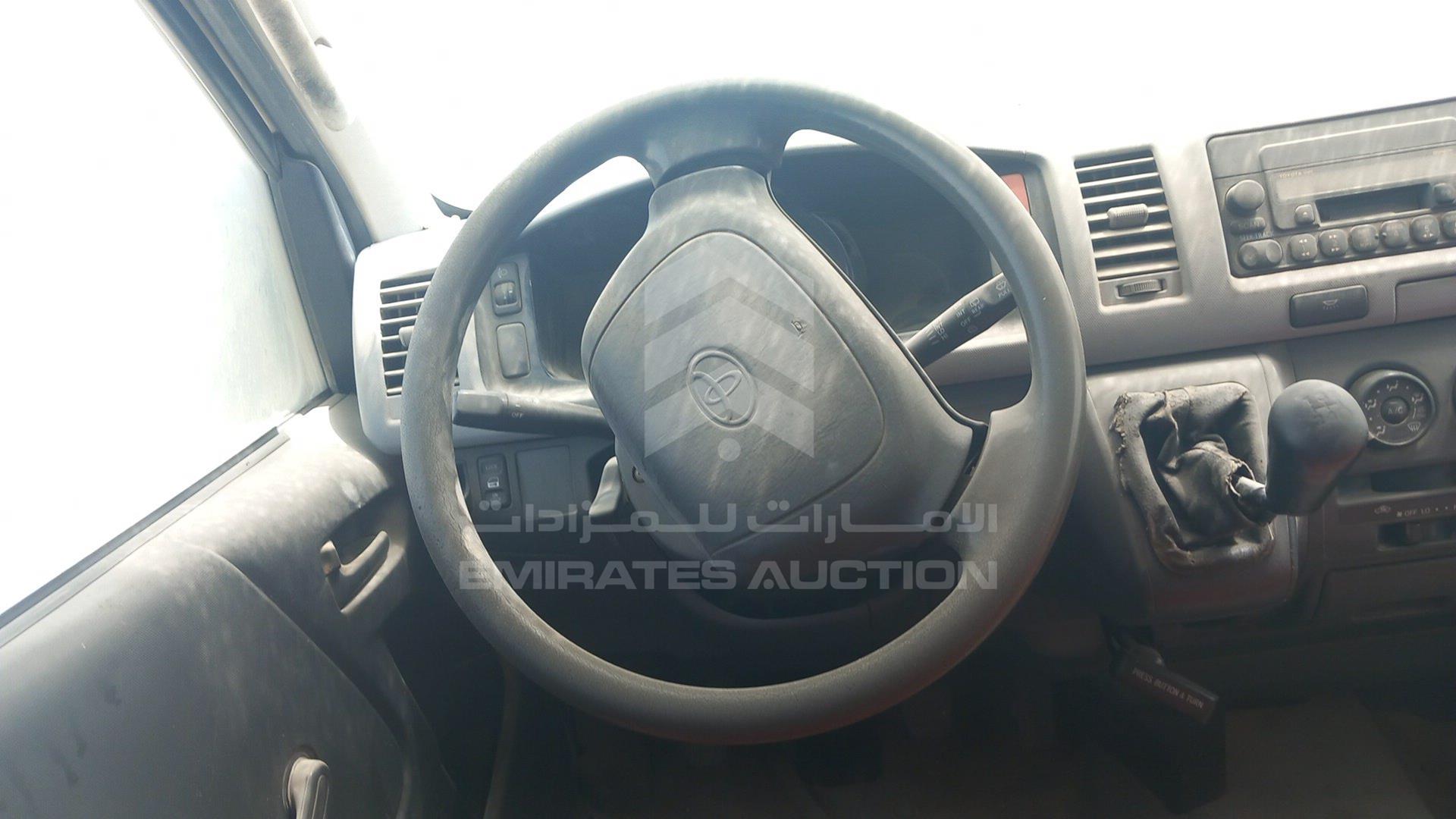2009 TOYOTA HIACE VIN: JTGJX02P895013317