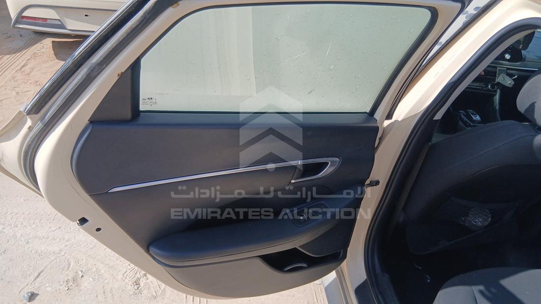 هيونداي سوناتا هجينة 2021 — الباب الخلفي الأيسر — صورة 19