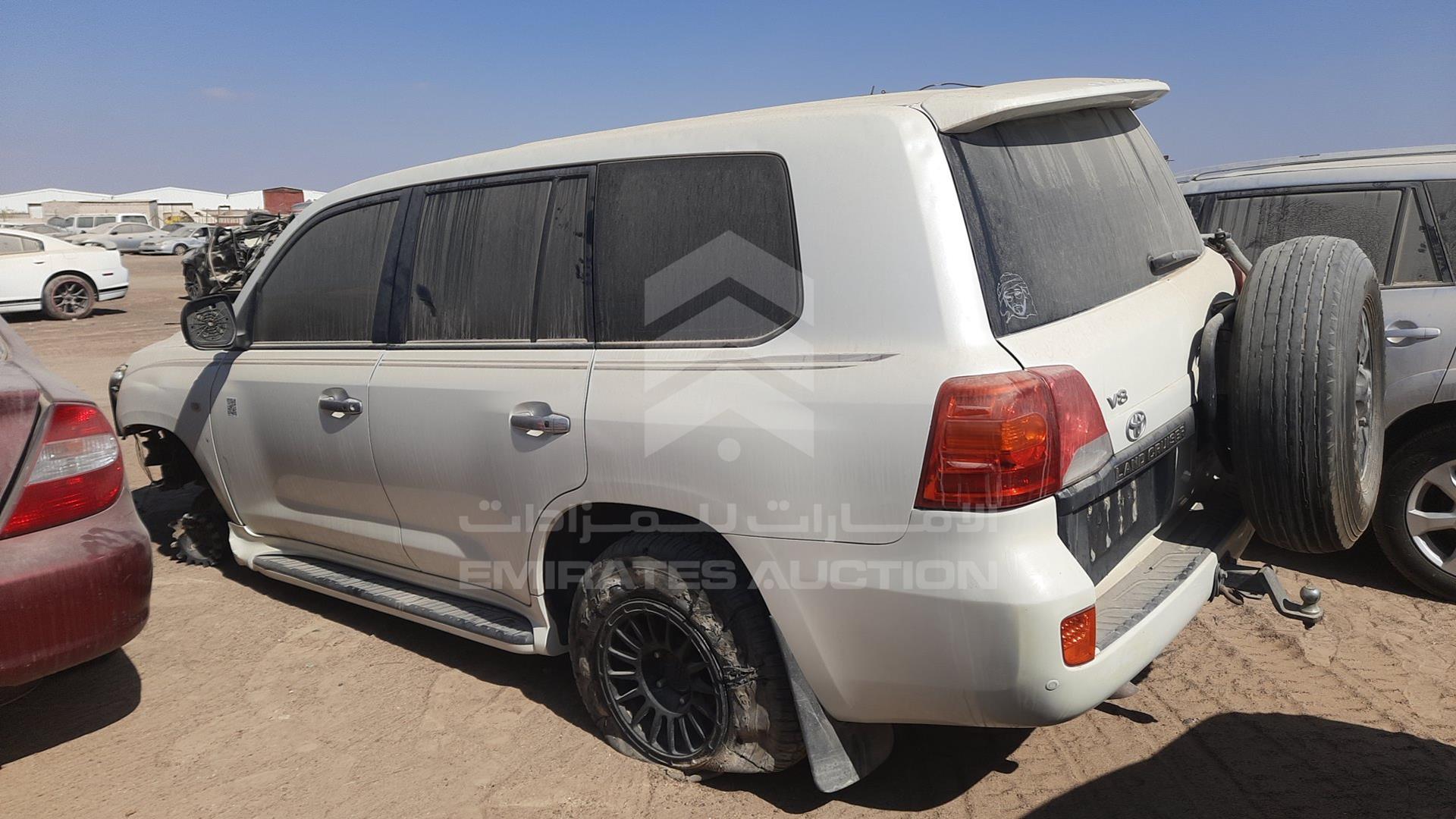 2008 TOYOTA LAND CRUISER VIN: JTMHT05J984014687