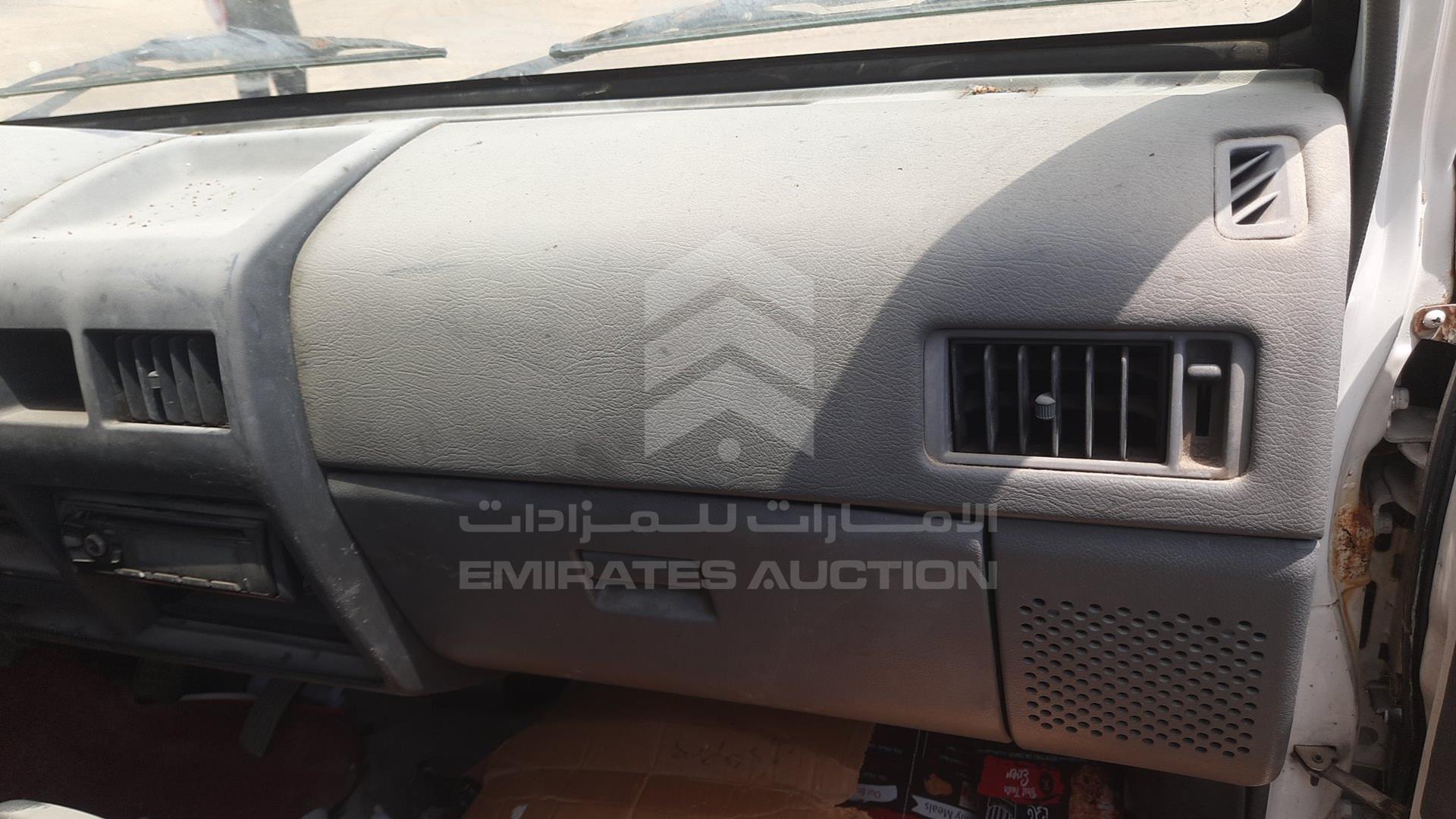 2014 MITSUBISHI L 300 VIN: JMYJNP13VEA700659