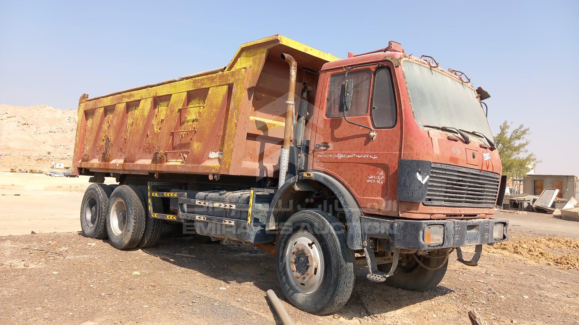 0 MERCEDES TRUCK VIN: 38911614754550