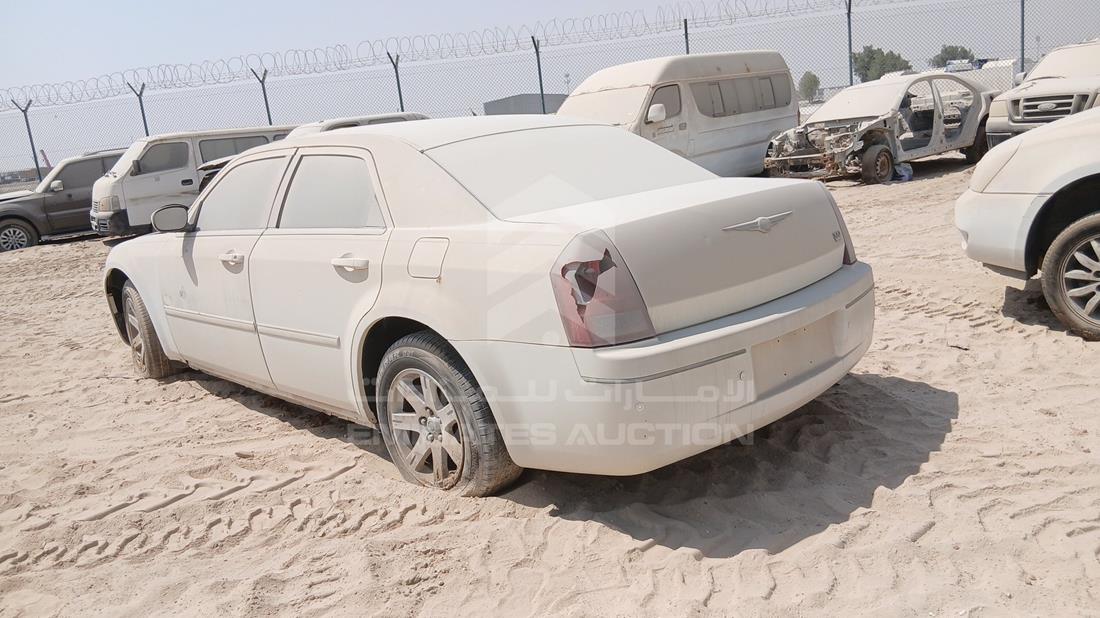 كرايزلر 300 2006 — الزاوية الخلفية اليسرى — صورة 6