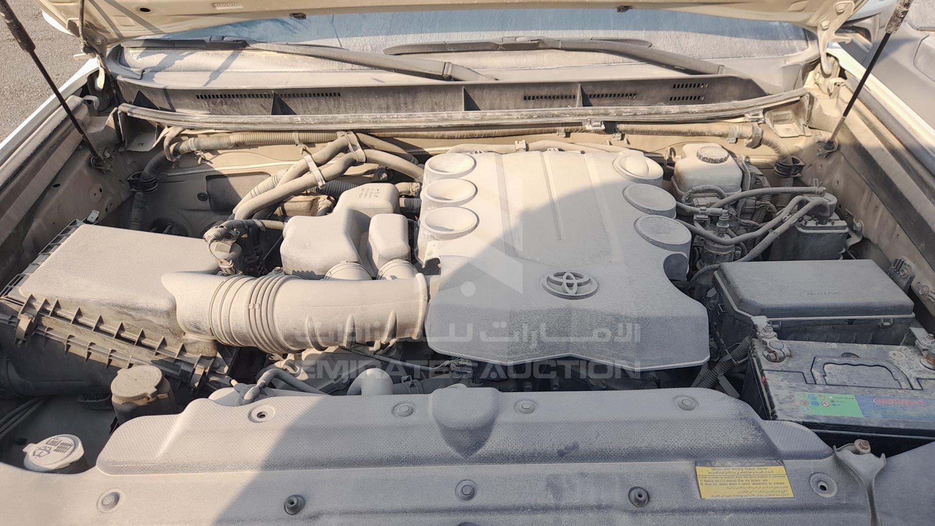 2010 TOYOTA LAND CRUISER PRADO VIN: JTEBU3FJ3AK007461