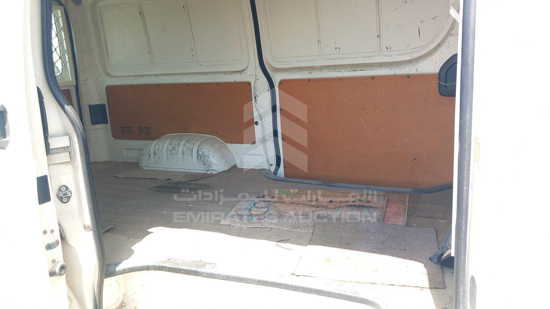 2011 TOYOTA HIACE VIN: JTFHX02P2B0063412