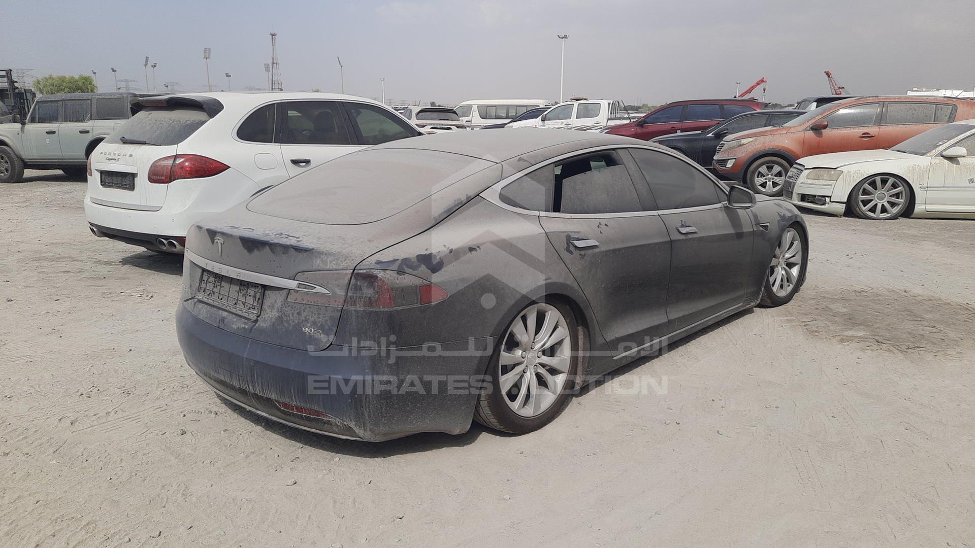 2017 TESLA MODEL S VIN: 5YJSA7E28HF204468