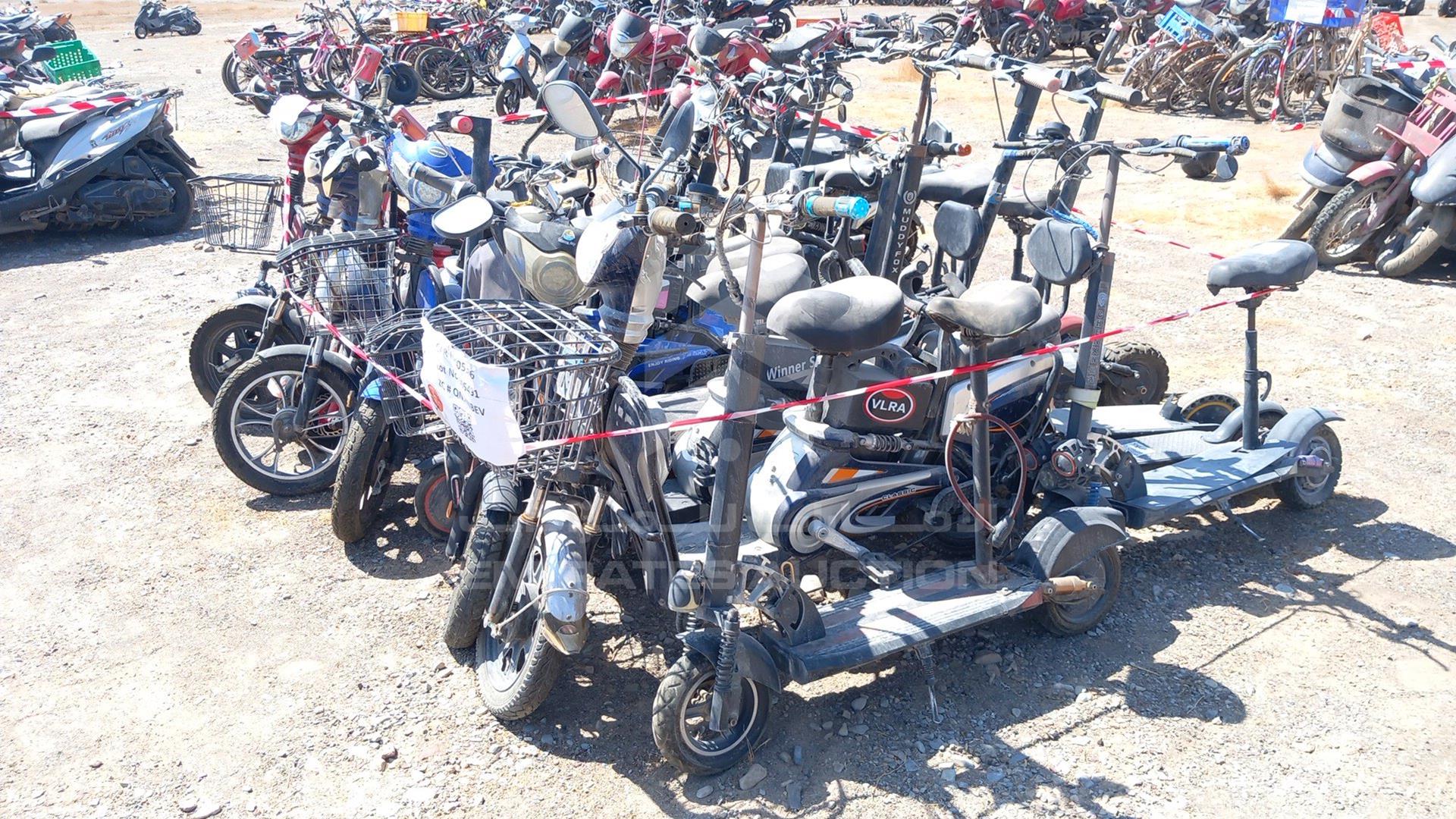 0 UNDEFINED 20 ELECTRIC SCOOTER VIN: T48V350W231008930