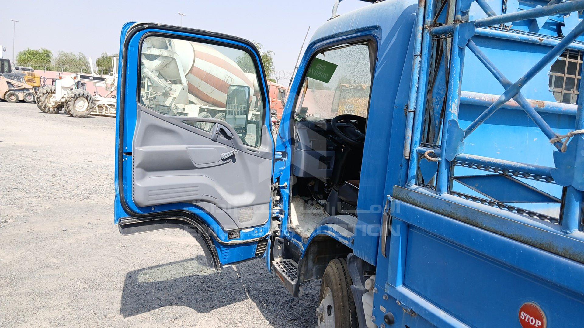 2015 MITSUBISHI CANTER VIN: JL7B6E1P9FK018934